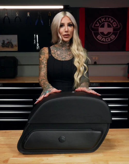 32L - Pantheon Large Shock Cutout Indian Chief Bobber Motorcycle Saddlebags Video