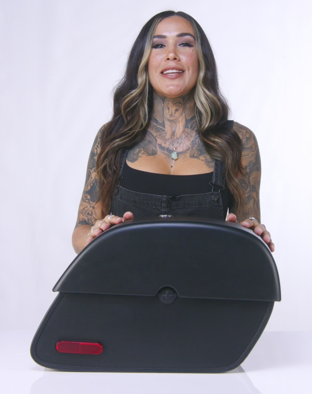 Viking Panzer Large Indian Chief Deluxe Motorcycle Saddlebags Video
