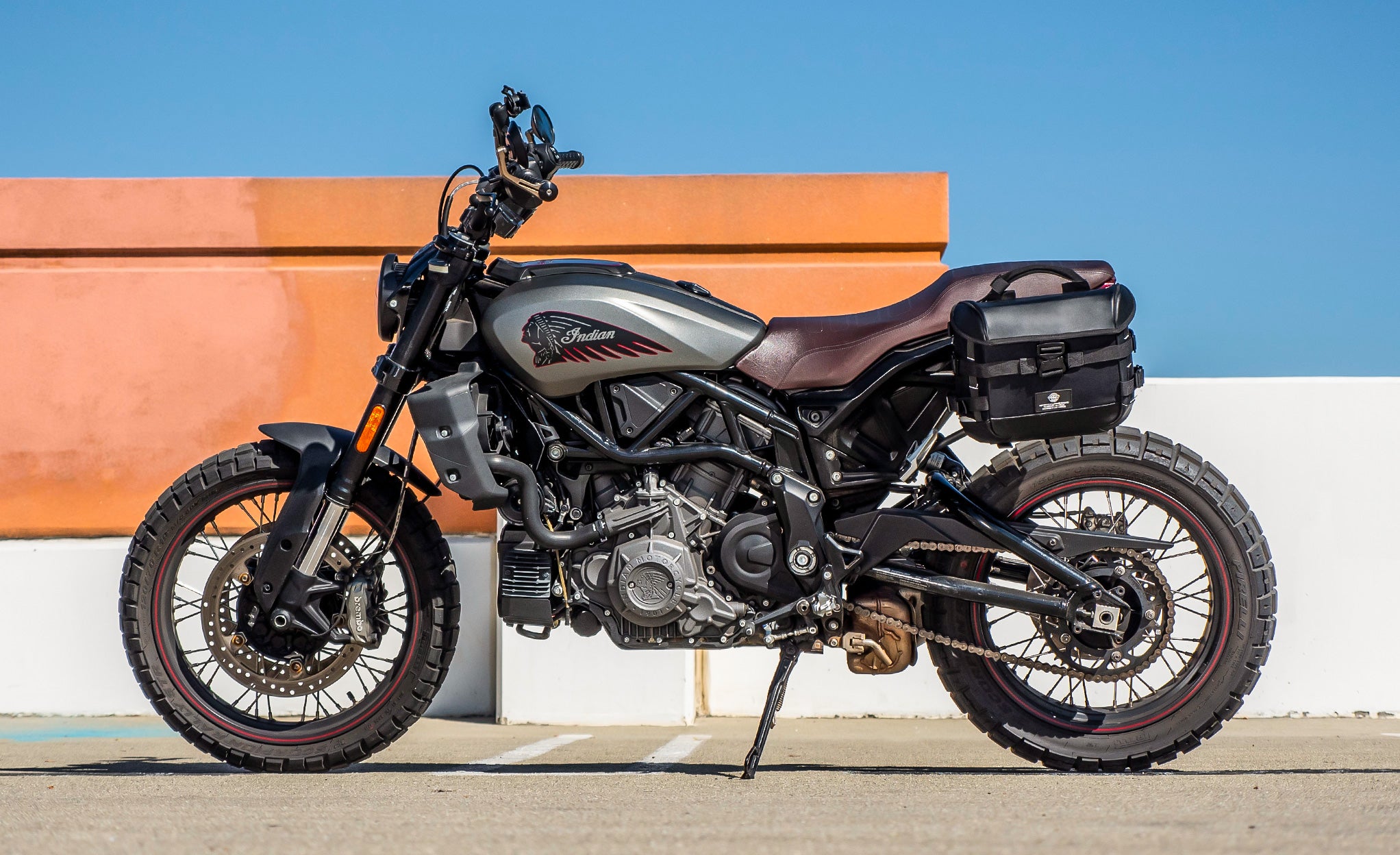 Viking 10L Incognito Quick-Mount Small Indian FTR 1200/Rally Solo