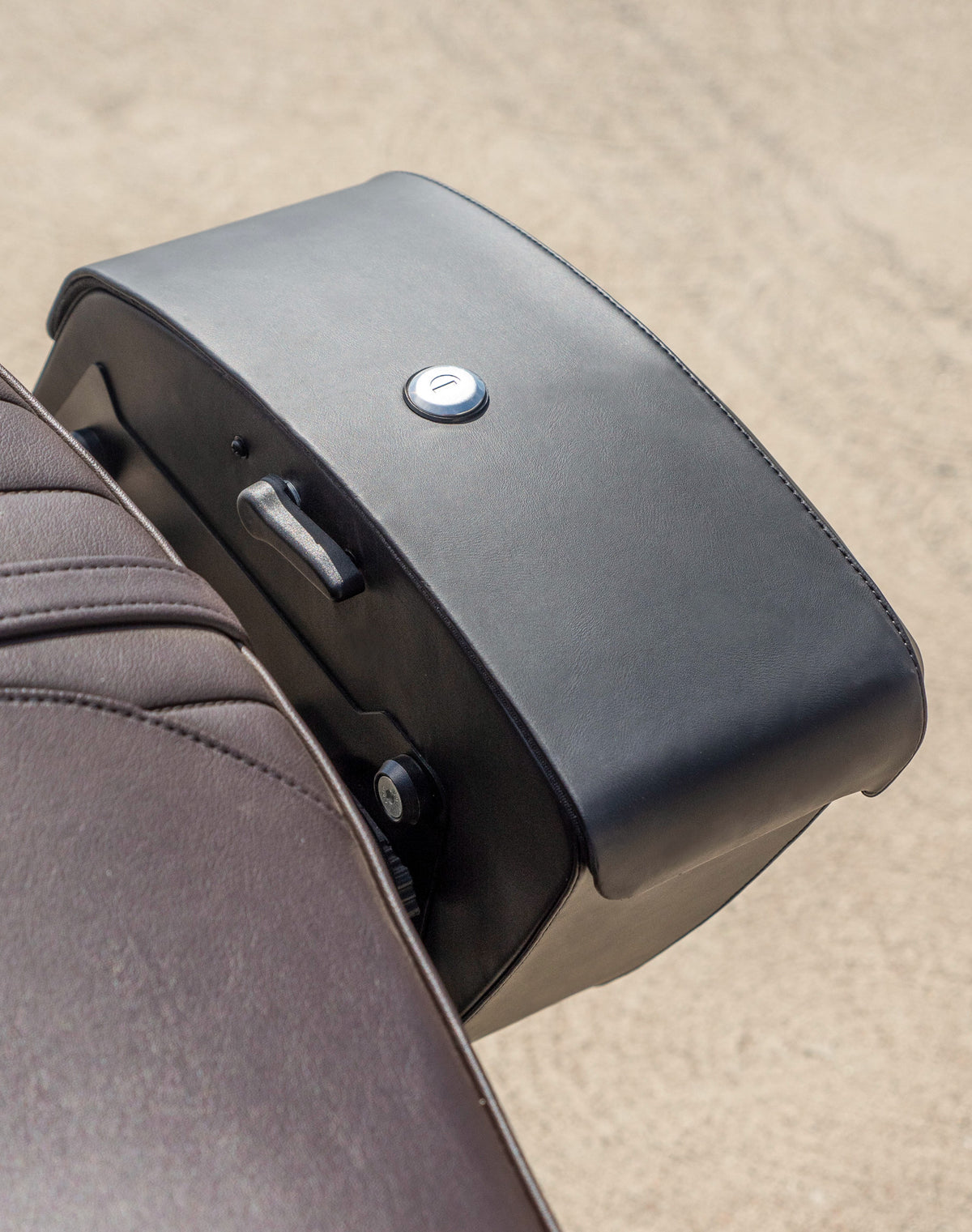 12L - Stormclad Quick Mount Medium Triumph Bonneville T100 Hard Solo Saddlebag (Left Only)