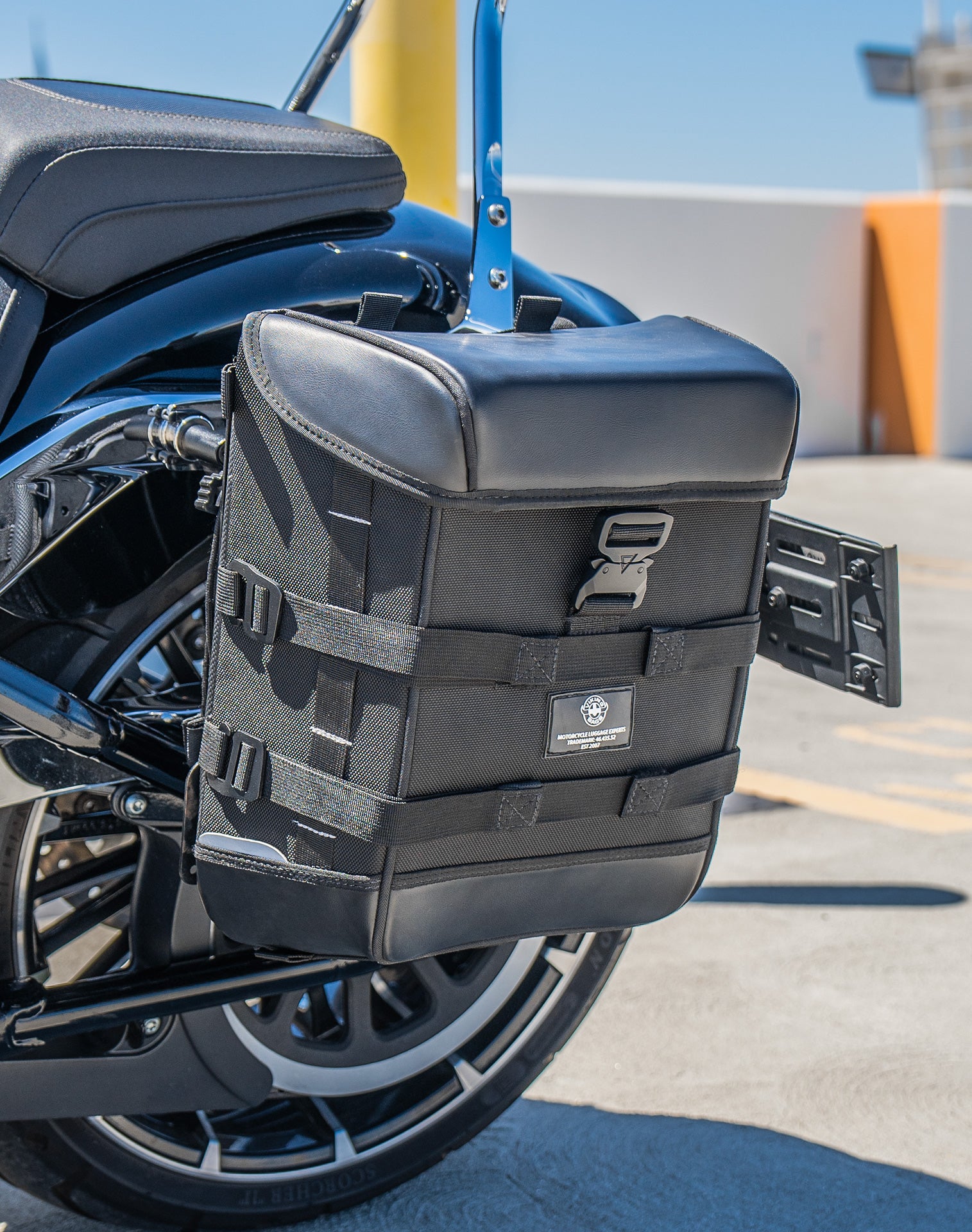 15L - Incognito Quick Mount Medium Harley Softail Breakout FXBR/S Solo Saddlebag (Left Only) Lifestyle