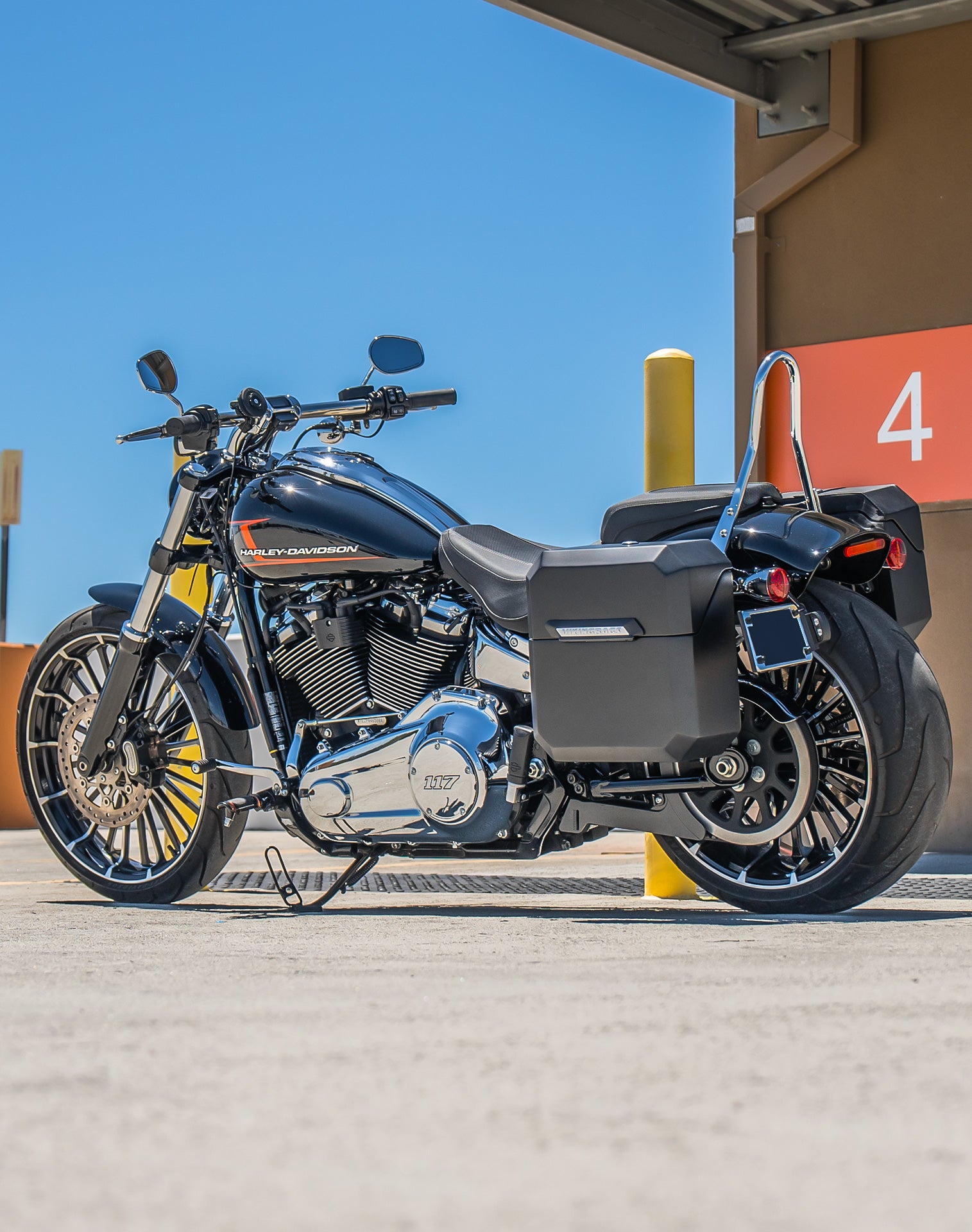 15L - Outlaw Quick Mount Medium Harley Softail Breakout FXBR/S Matte Hard Solo Saddlebag (Left Only) Lifestyle