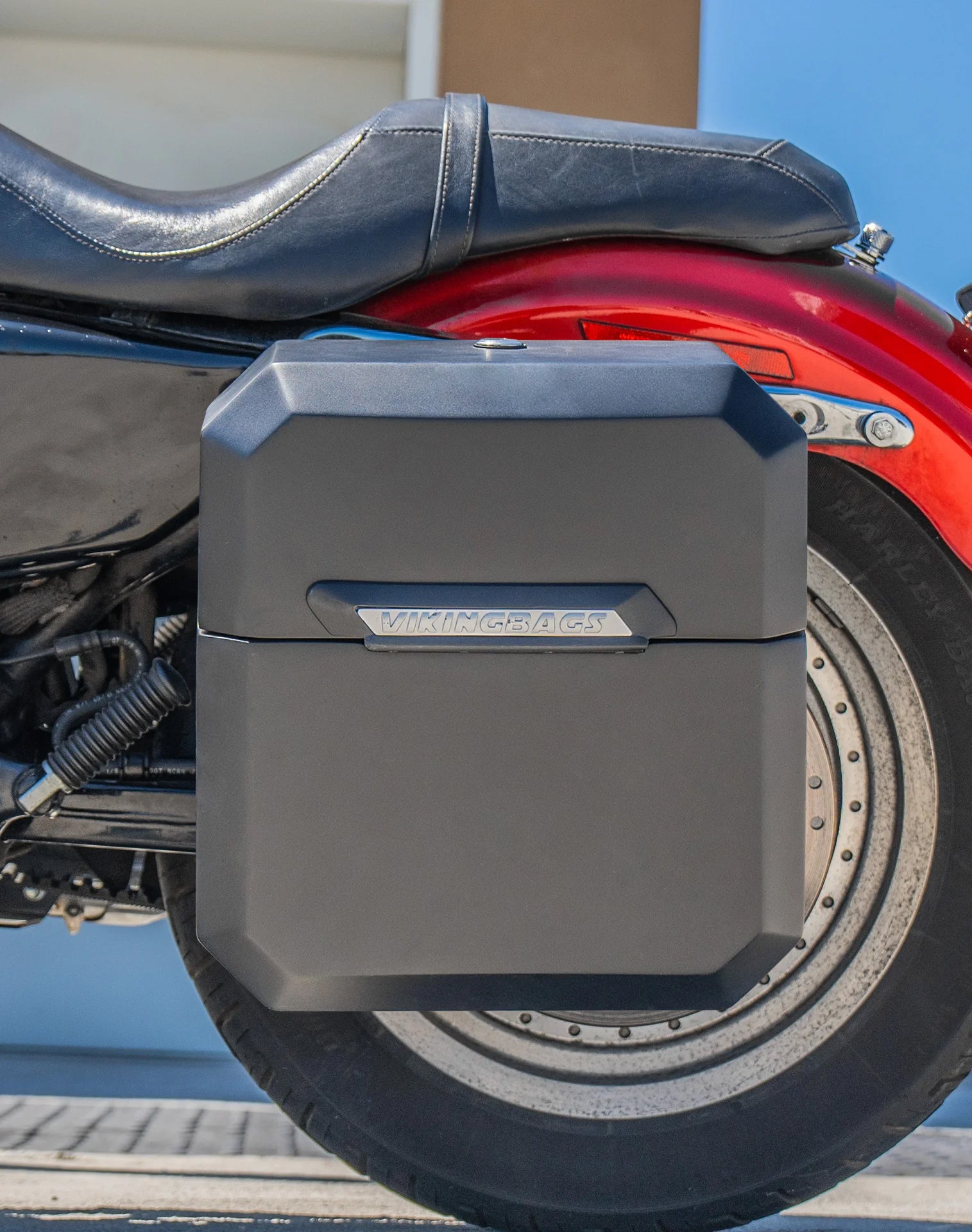 15L - Outlaw Quick Mount Medium Harley Sportster 883 Custom XL883C Matte Hard Solo Saddlebag (Left Only) Lifestyle