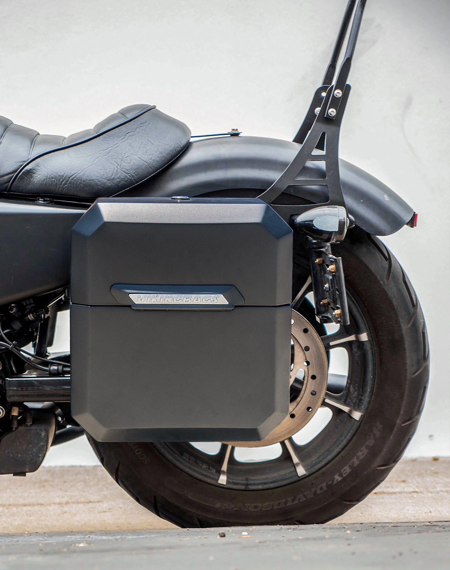 15L - Outlaw Quick Mount Medium Harley Sportster 883 Iron XL883N Matte Hard Solo Saddlebag (Left Only) Lifestyle