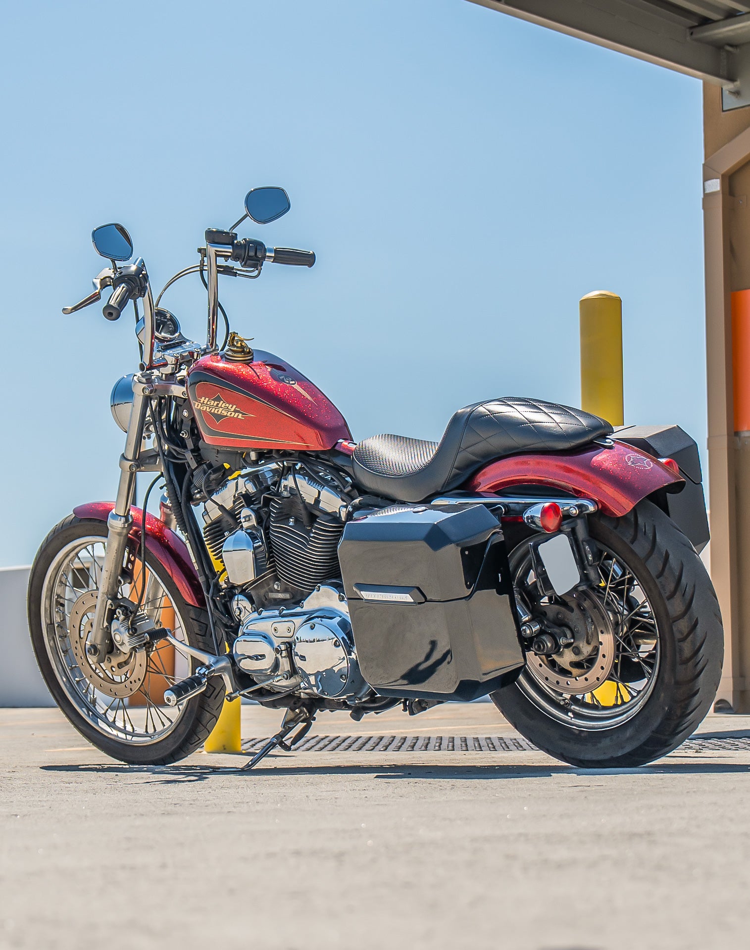 Viking 15L Outlaw Medium Harley Sportster Seventy Two 72 Painted