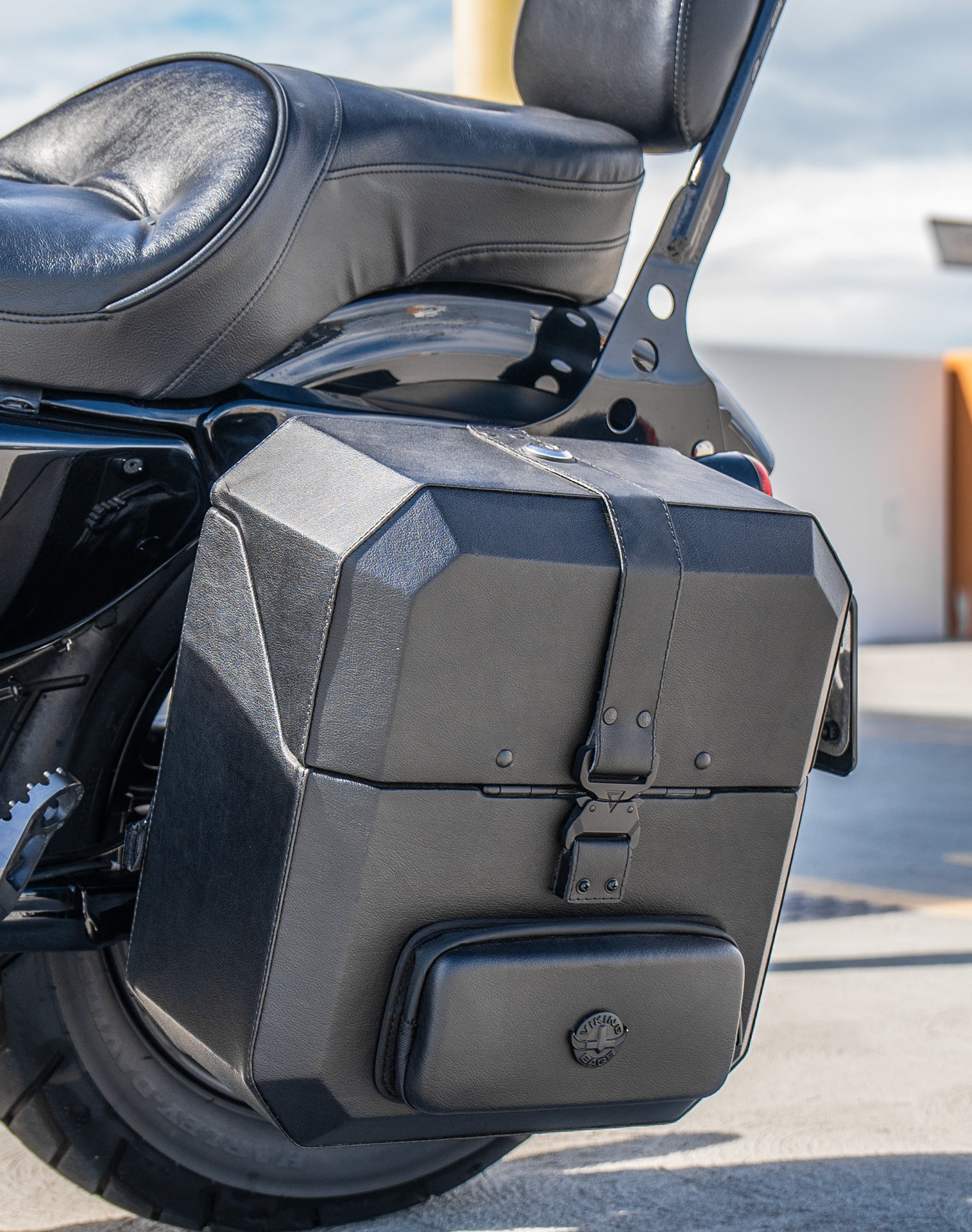 15L - Outlaw Quick Mount Medium Harley Sportster Iron 1200 Hard Solo Saddlebag (Left Only) Lifestyle Lifestyle 3