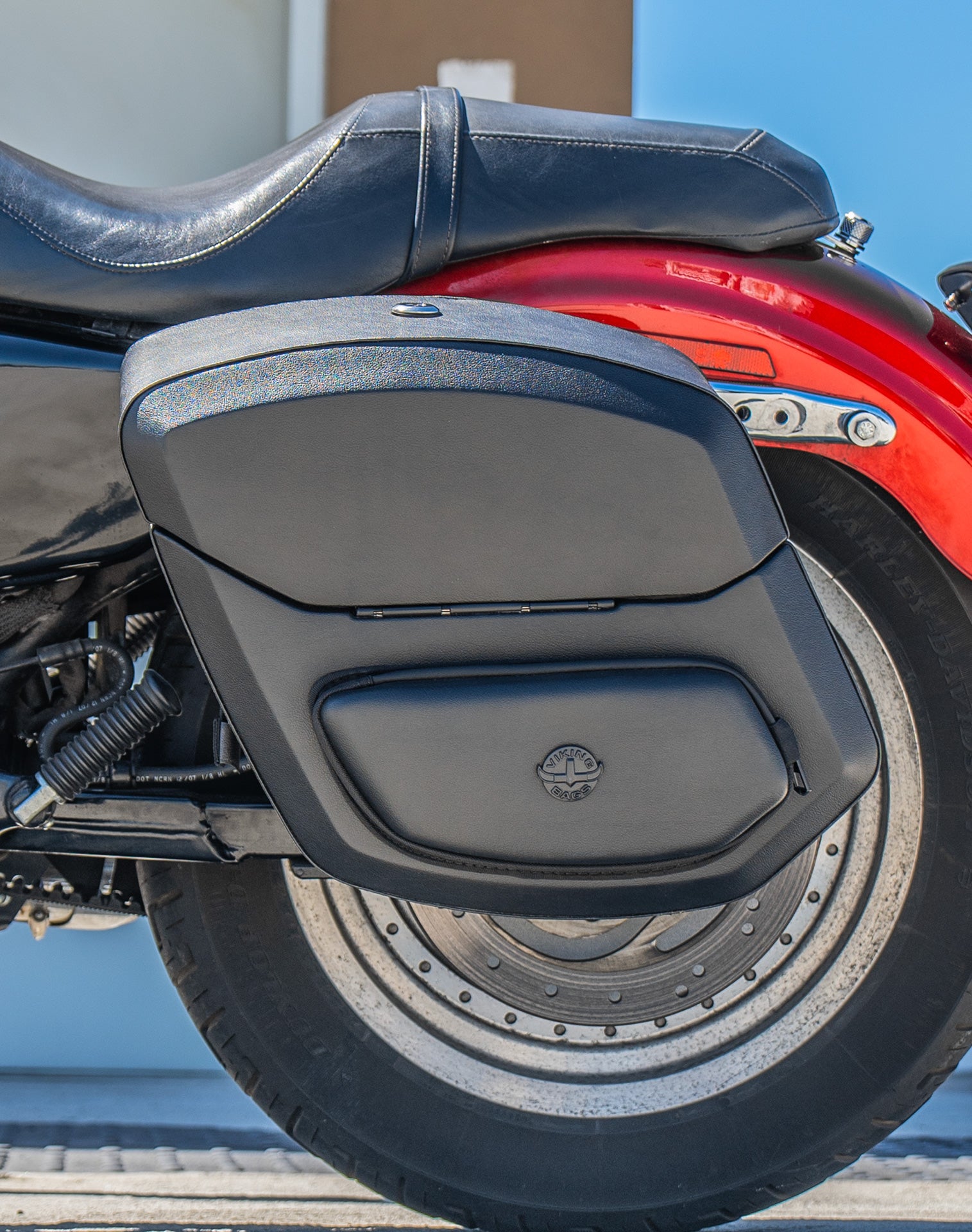 12L - Ironclad Quick Mount Medium Harley Sportster 883 Custom XL883C Hard Solo Saddlebag (Left Only) Lifestyle