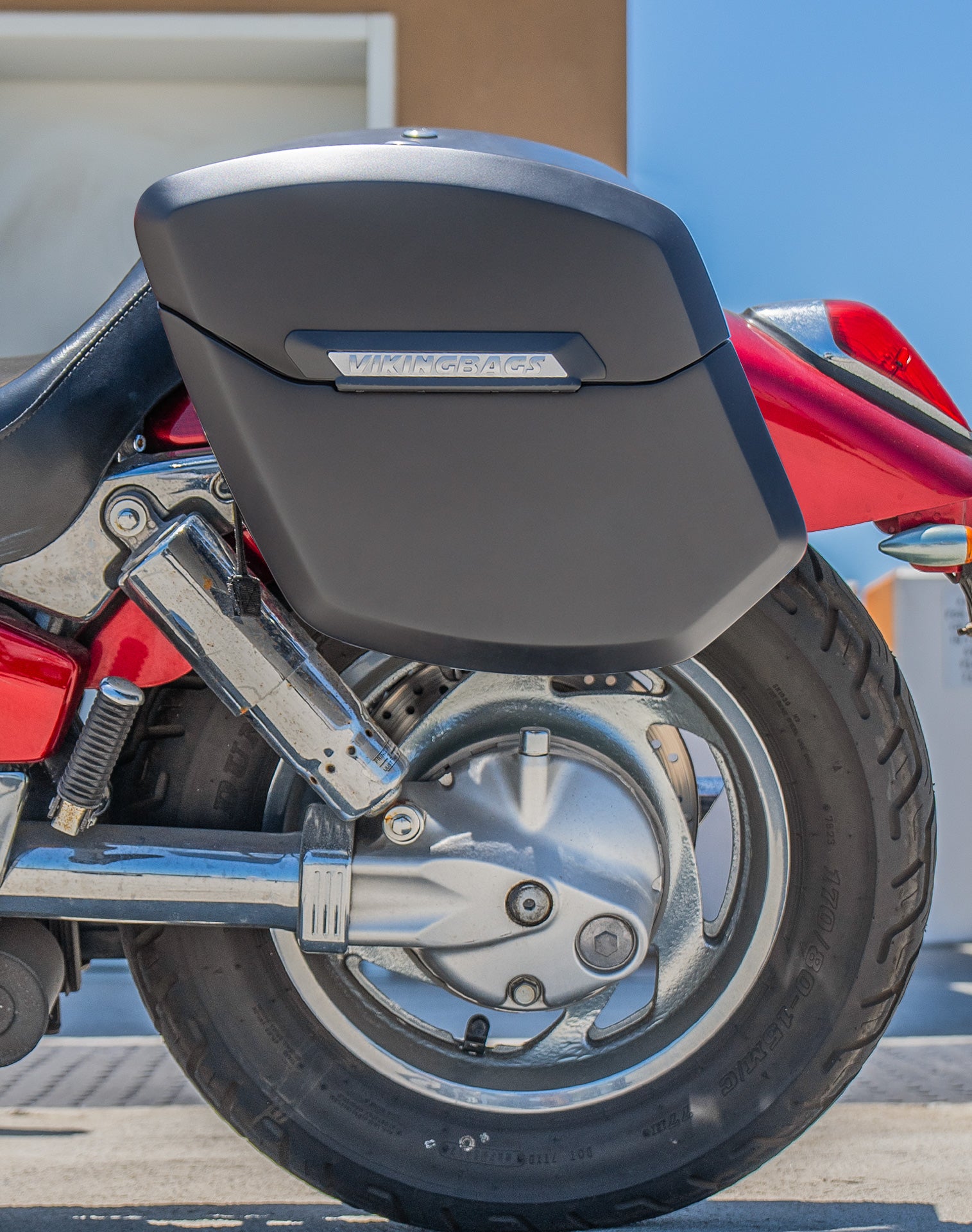 24L - Ironclad Quick-Mount Medium Honda VTX 1300 C Matte Hard Saddlebags Life Style 2