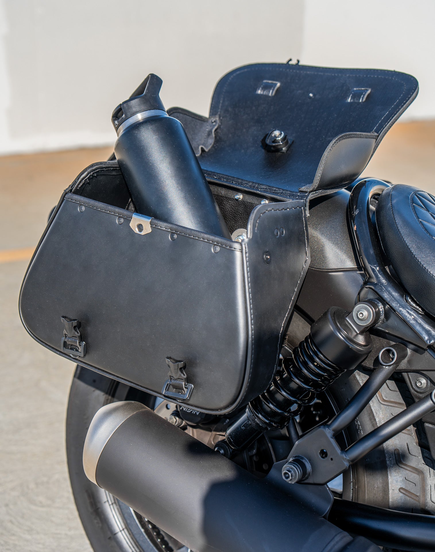 25L - SpiritBlade Large Honda Rebel 500 Leather Motorcycle Saddlebags Lifestyle