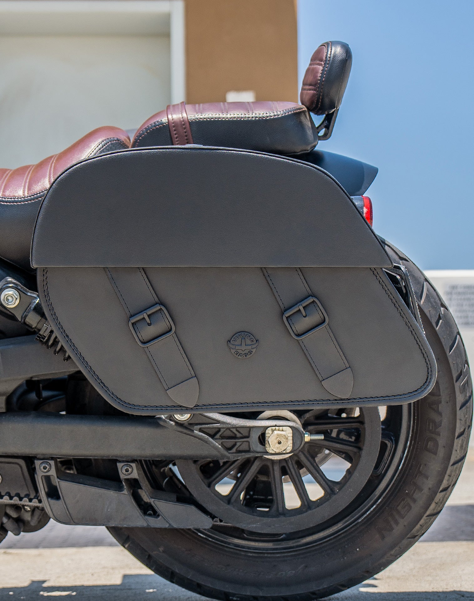 28L - Baelor Medium Quick Mount Indian Scout Bobber Twenty Motorcycle Saddlebags v2