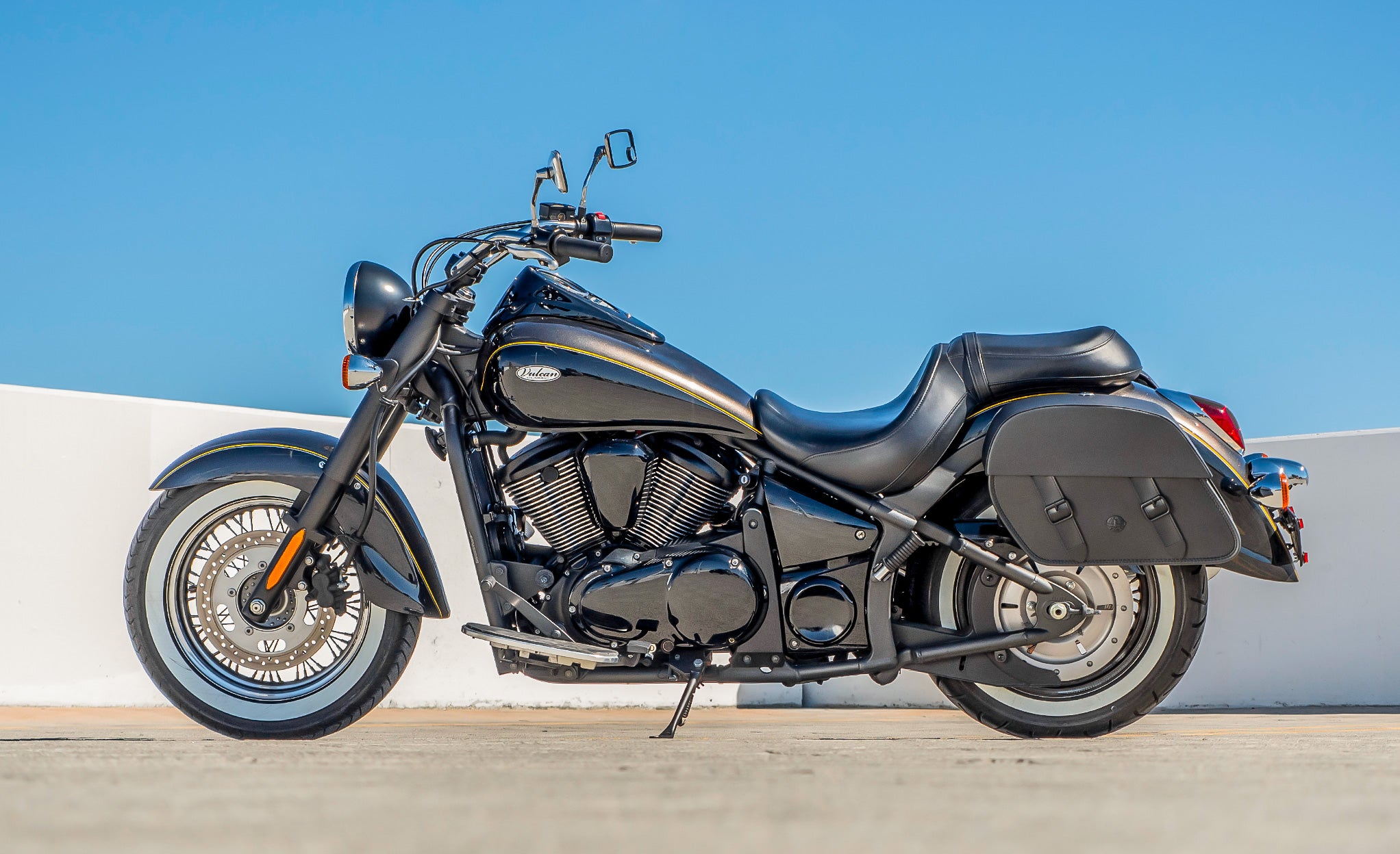 Viking 28L Baelor Medium Quick-Mount Kawasaki Vulcan 900 Viking 28L Baelor Medium Quick-Mount Kawasaki Vulcan 900