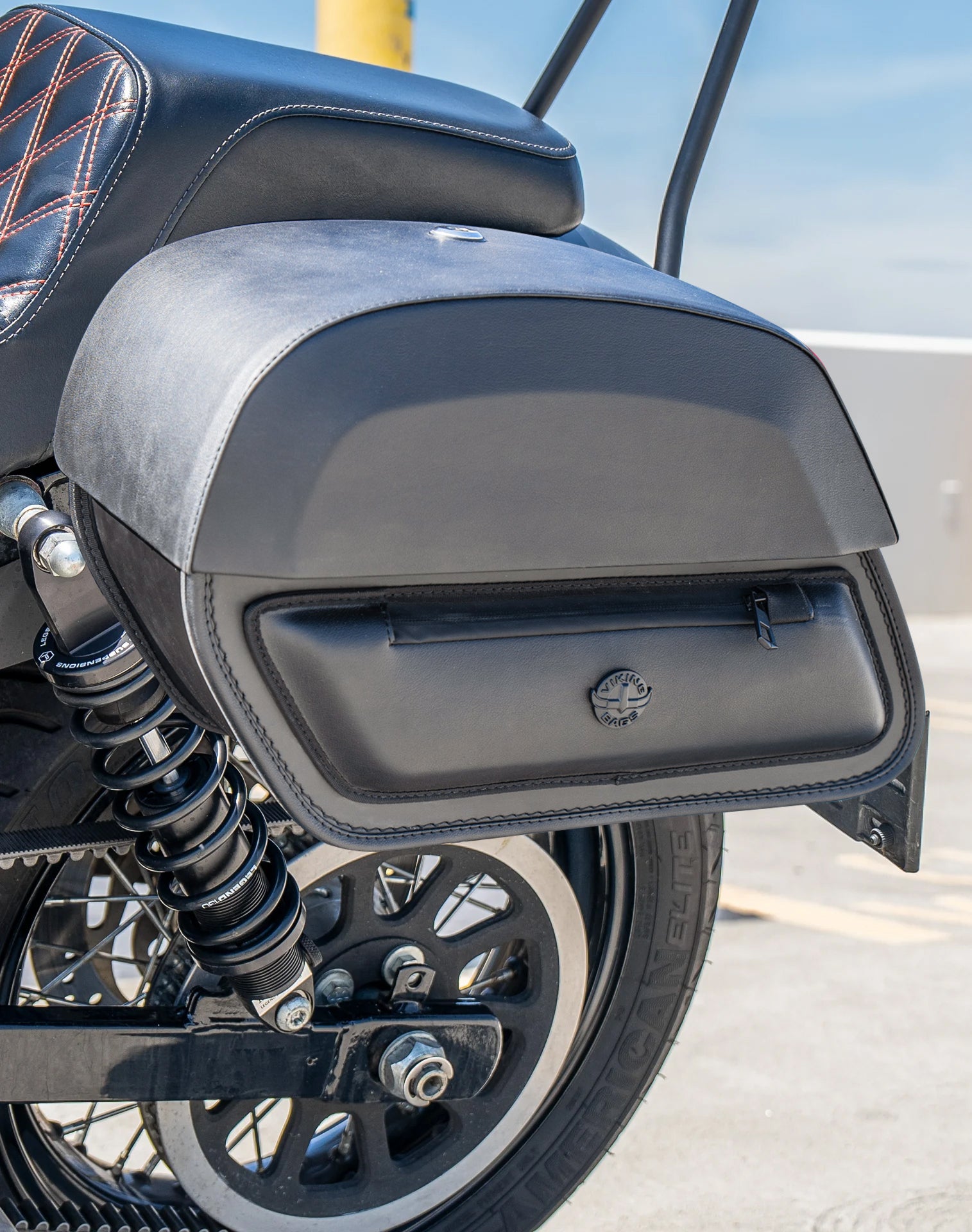 28L - Pantheon Medium Quick Mount Motorcycle Saddlebags For Harley Davidson Dyna Street Bob FXDB/I Lifestyle