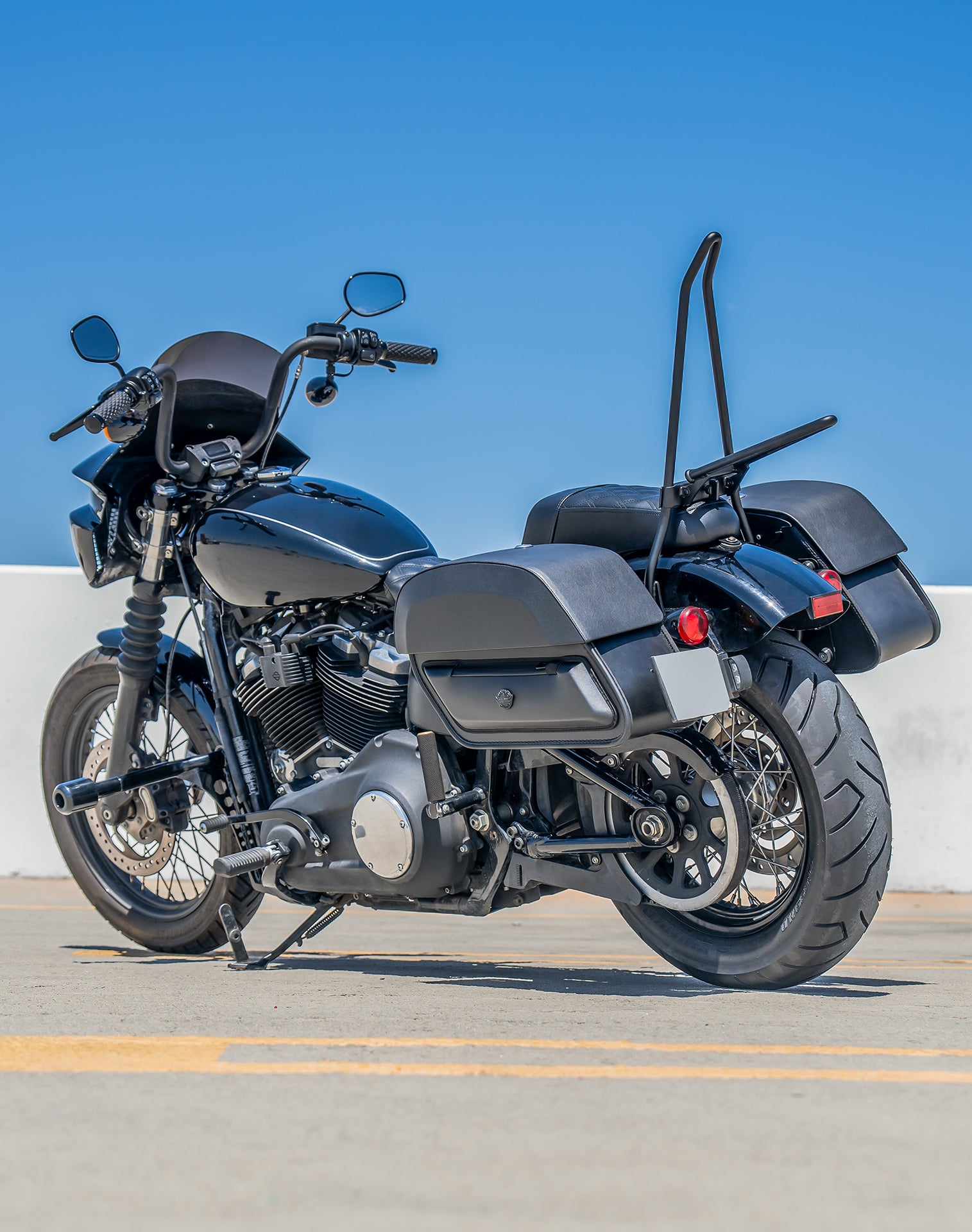 28L - Pantheon Medium Quick Mount Motorcycle Saddlebags For Harley Softail Street Bob FXBB/S Lifestyle