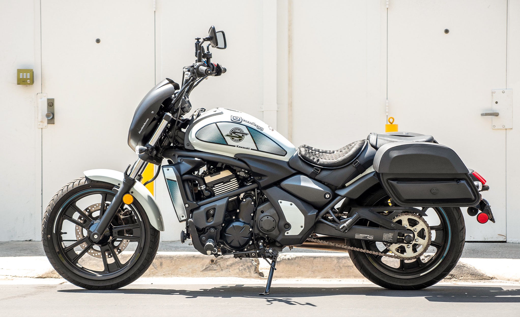 Viking 28L Pantheon Medium Quick Mount Kawasaki Vulcan S VN650