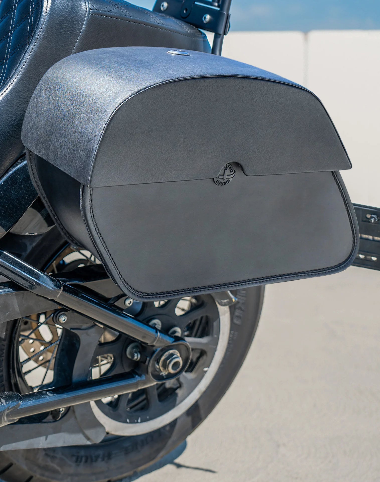 28L - Panzer Medium Quick Mount Leather Saddlebags For Harley Softail Street Bob FXBB/S Lifestyle