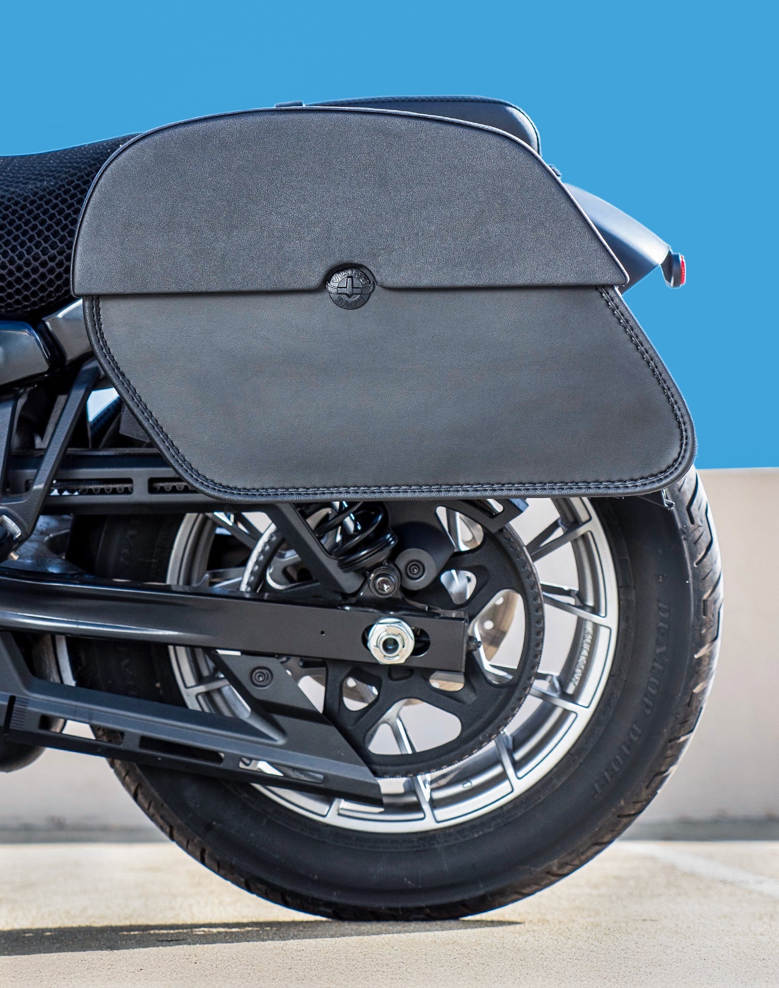28L - Panzer Medium Quick Mount Harley Nightster RH975/S Leather Saddlebags Lifestyle