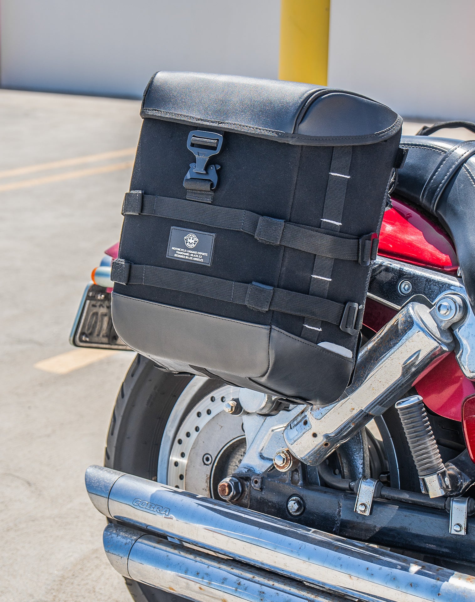 30L - Incognito Quick-Mount Medium Honda VTX 1300 C Motorcycle Saddlebags Life Style 3