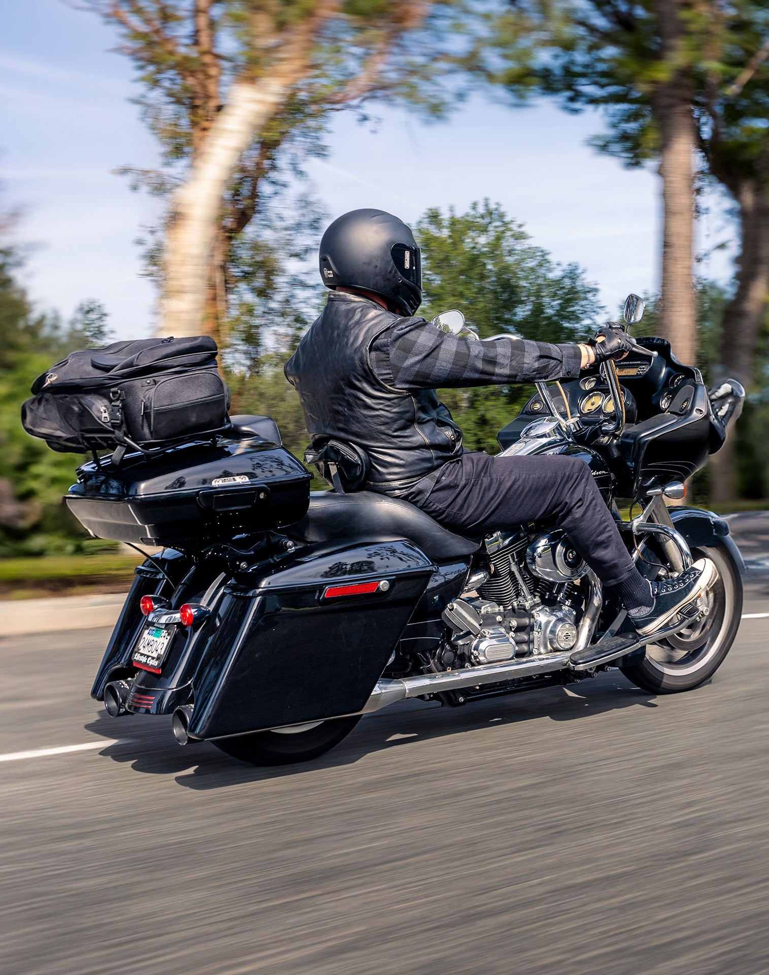 58L - Stretched Bagger 4.5" Extra Large Painted Motorcycle Hard Saddlebags For Harley Road Glide FLTR (2009-2013)