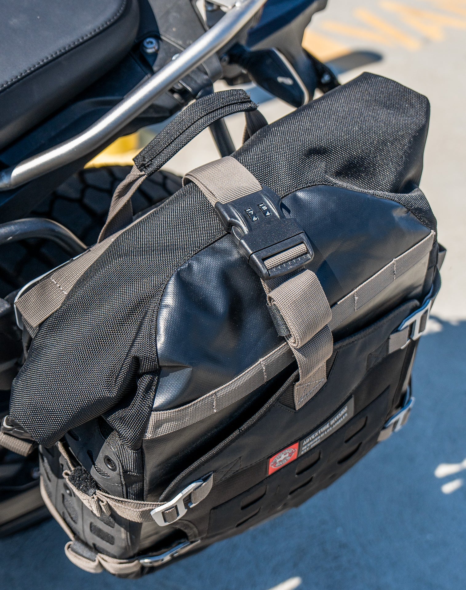 60L - Apex Large BMW F 750 GS ADV Touring Panniers Lifestyle 4