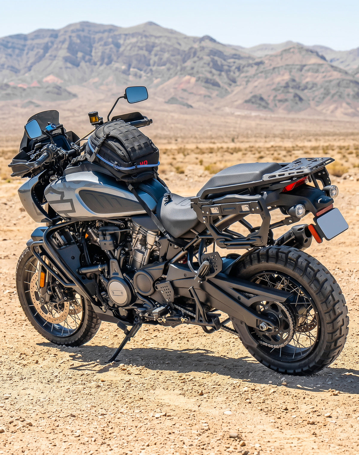 7L - Apex ADV Touring Tank Bag With Hydration Pack