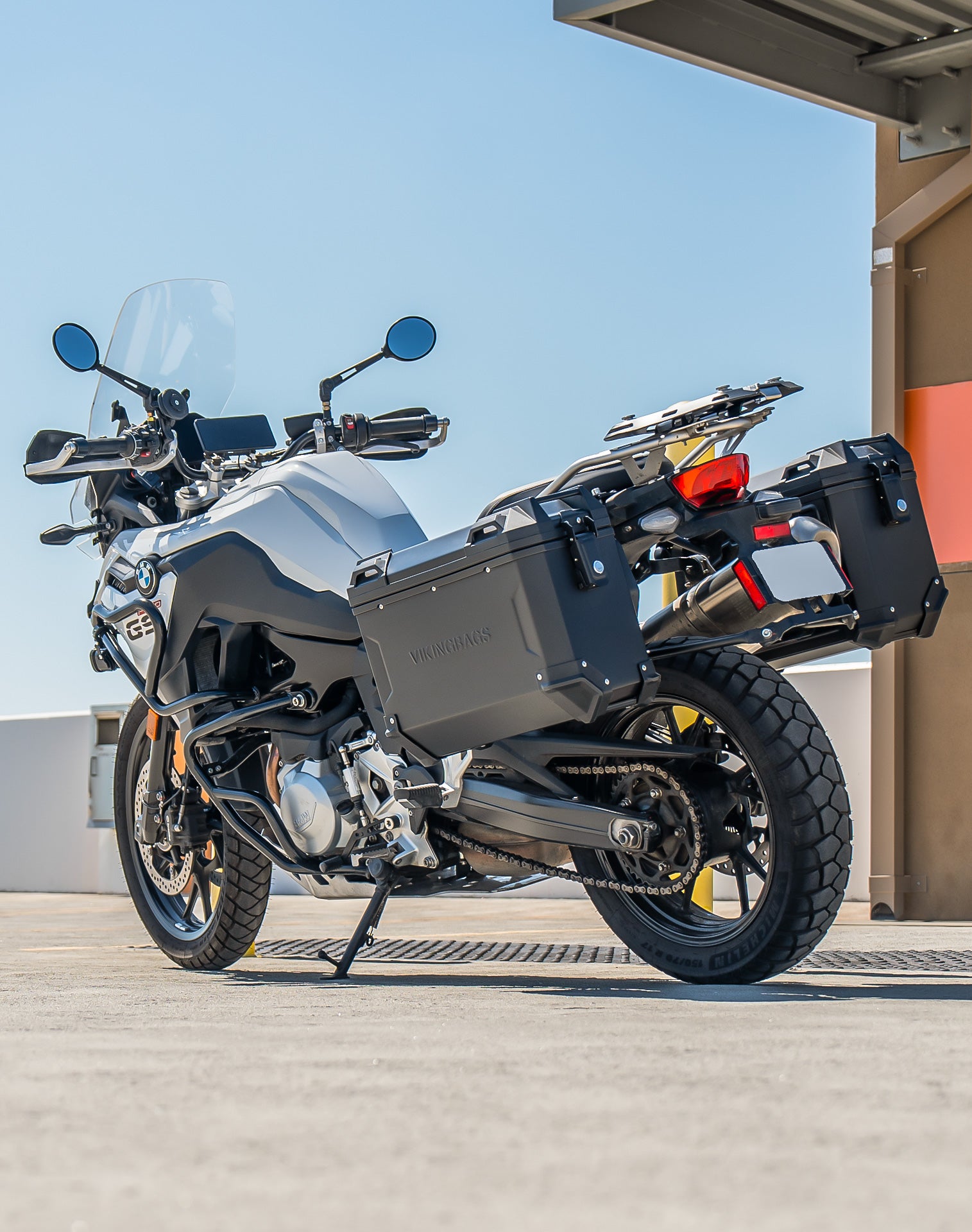 45L - Apex XL BMW F 750 GS Aluminum Side Cases Black Lifestyle 1