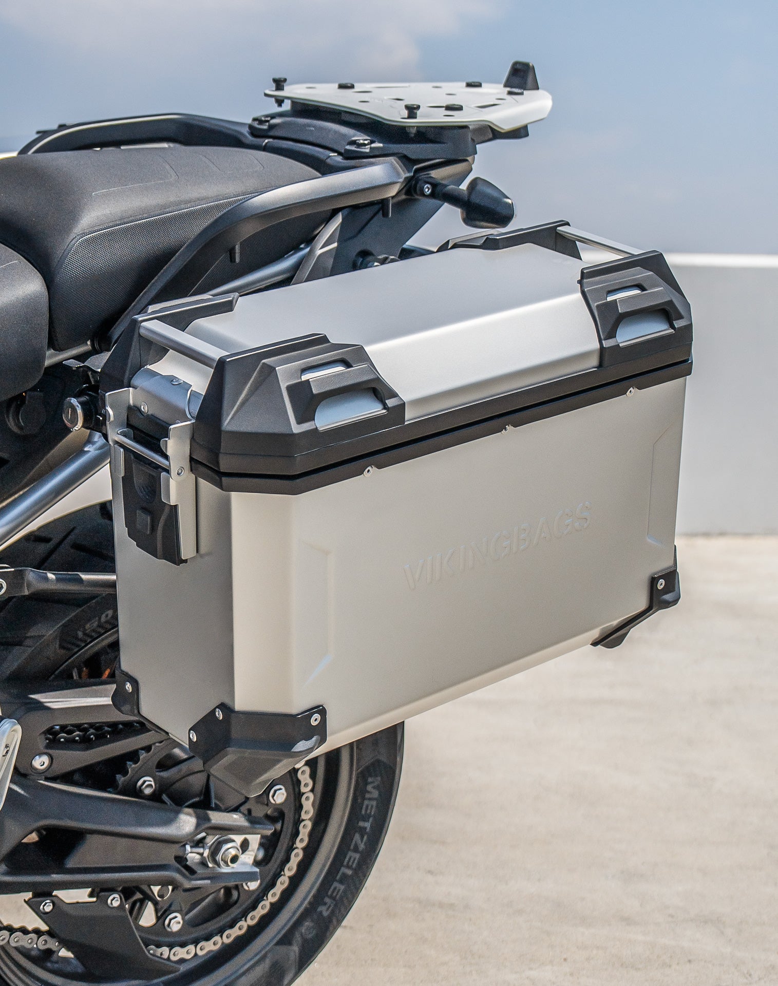45L - Apex XL Triumph Tiger 900 Aluminum Side Cases Silver v3