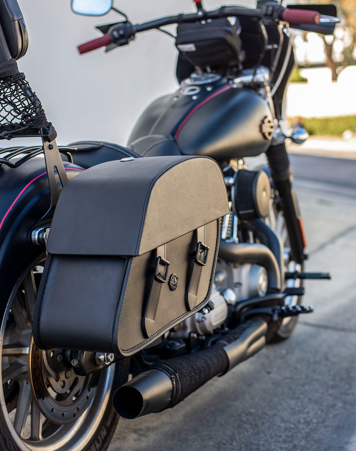 33L - Baelor Large Leather Motorcycle Saddlebags for Harley Dyna Super Glide FXD/I