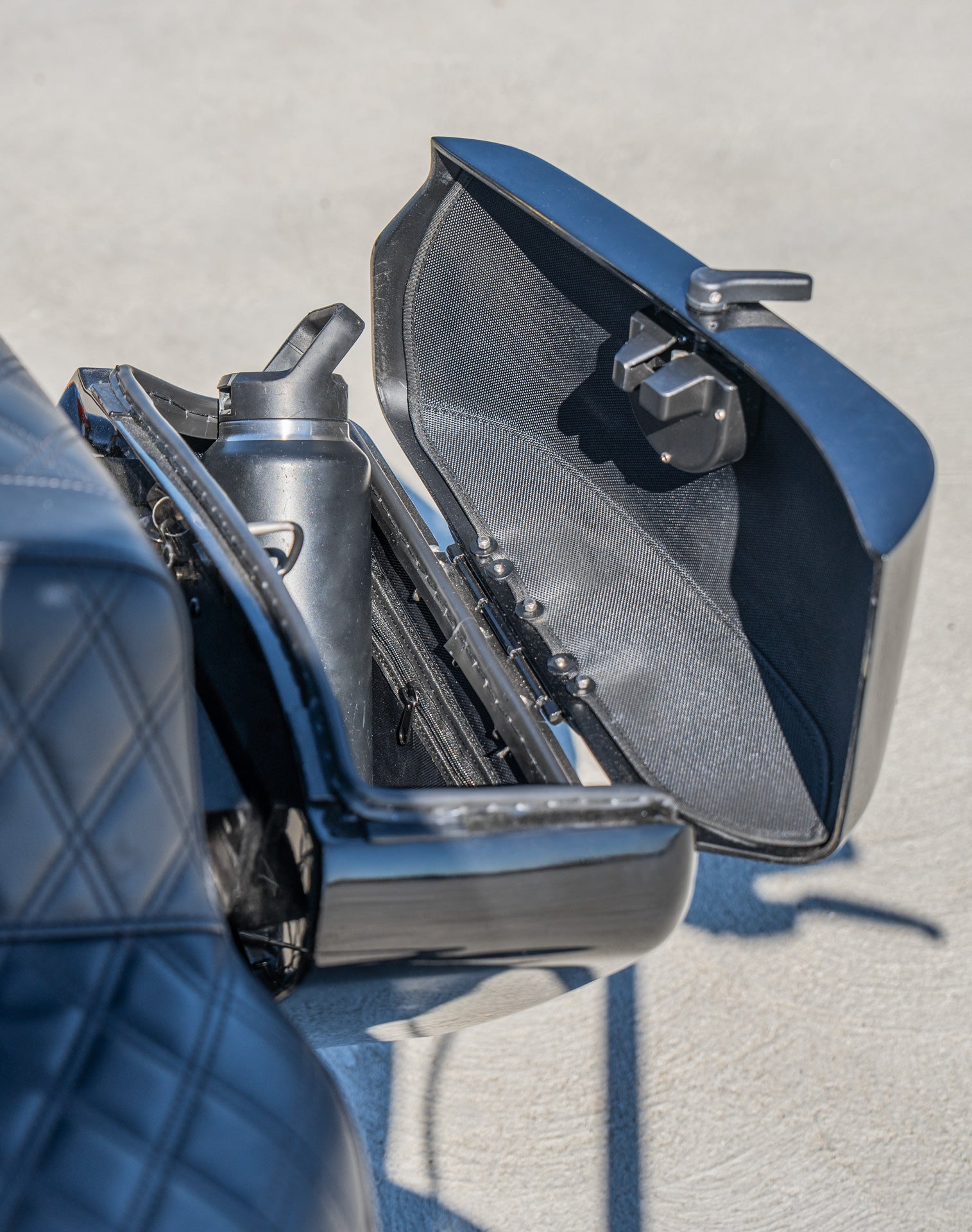 42L - Baldur Extra Large Painted Motorcycle Hard Saddlebags for Harley Softail Heritage FLHC/S Lifestyle