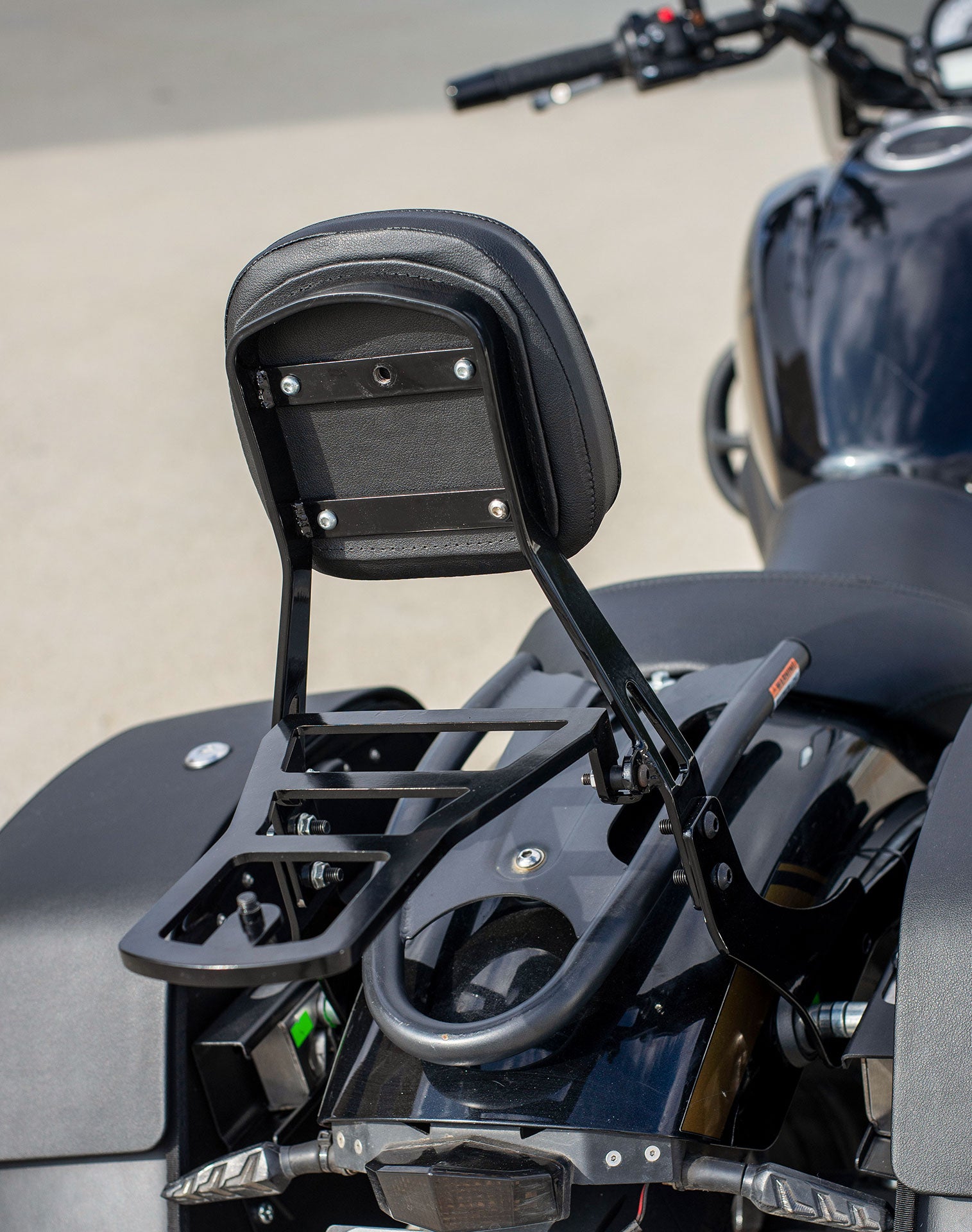 Viking Battle Axe Kawasaki Vulcan S Sissy Bar With Backrest Gloss Black Vertical 3