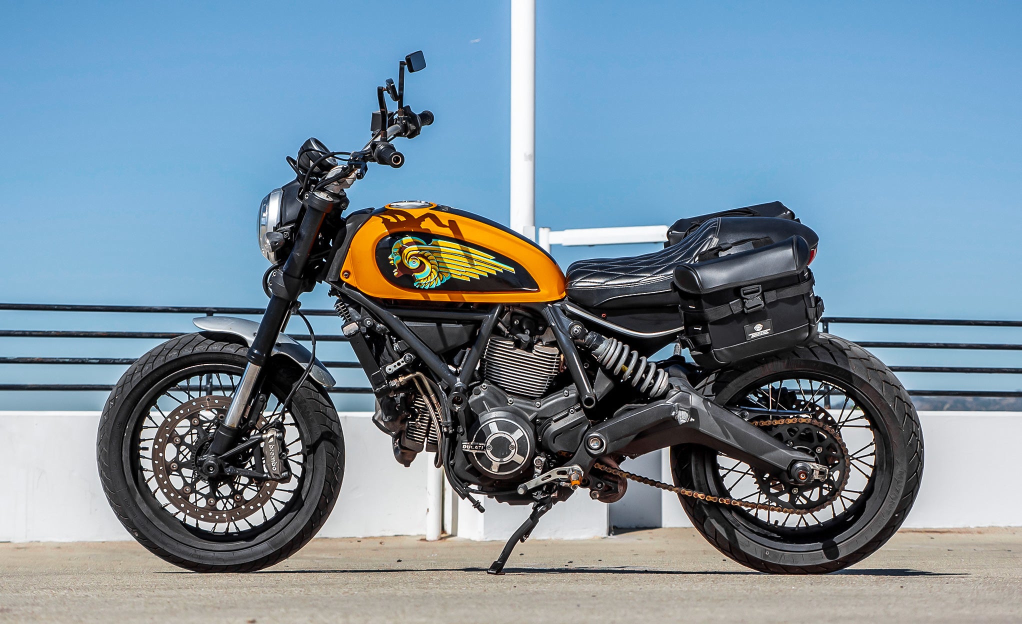 20L - Incognito Quick-Mount Small Ducati Scrambler (2014-17) Saddlebags Lifestyle @expand