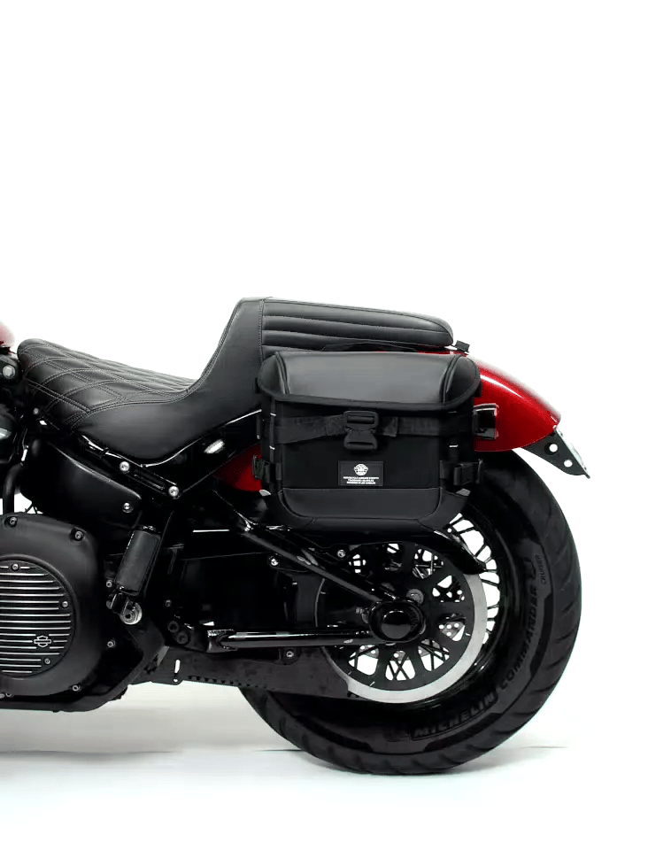 20L - Incognito Quick-Mount Small Saddlebags for Harley Softail Deadwood GIF