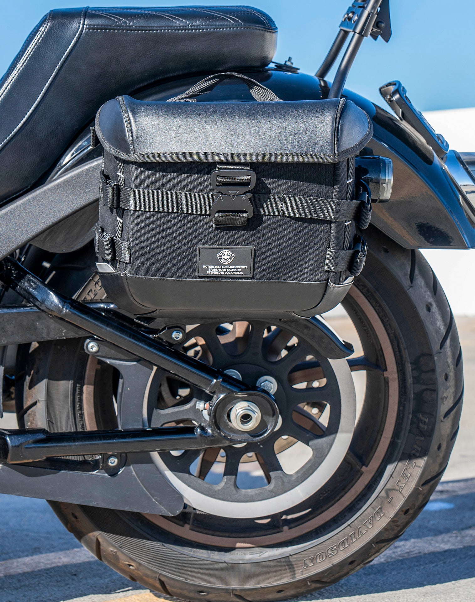 20L - Incognito Quick-Mount Small Saddlebags for Harley Softail Low Rider S FXLRS Lifestyle