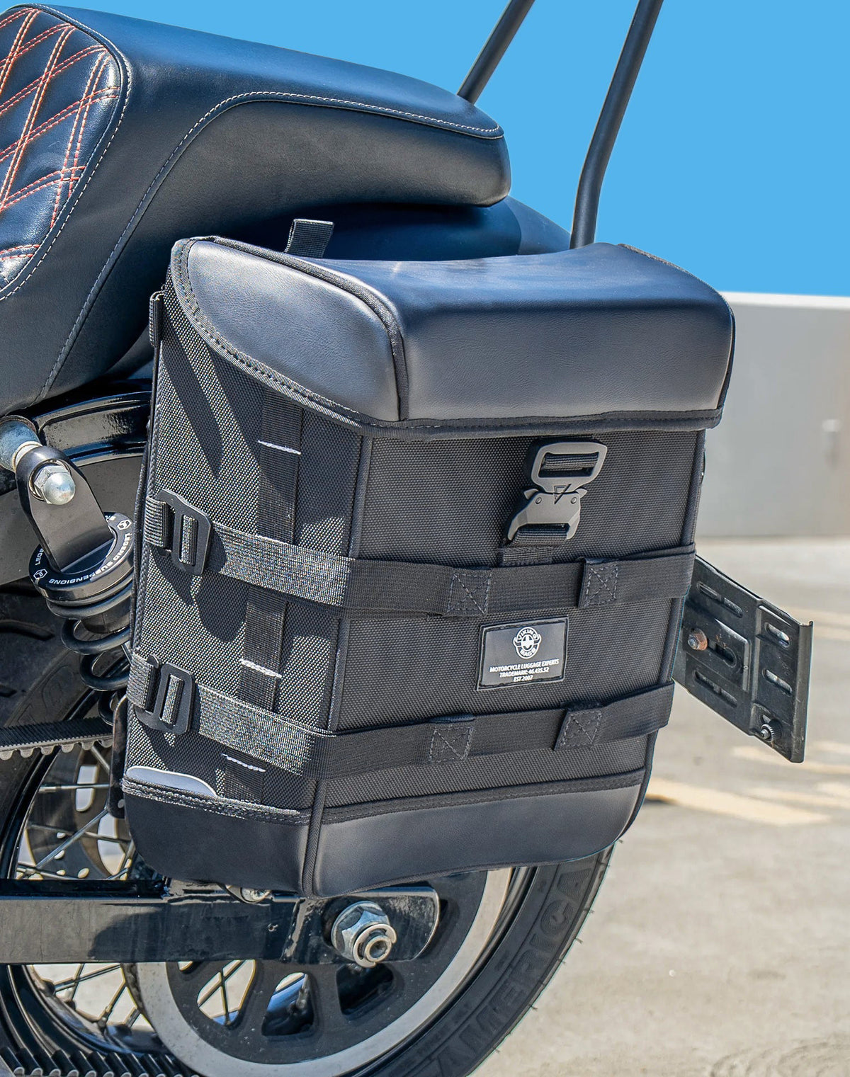 15L - Incognito Quick Mount Medium Solo Motorcycle Saddlebag (Left Only) for Harley Dyna Street Bob FXDB/I Lifestyle