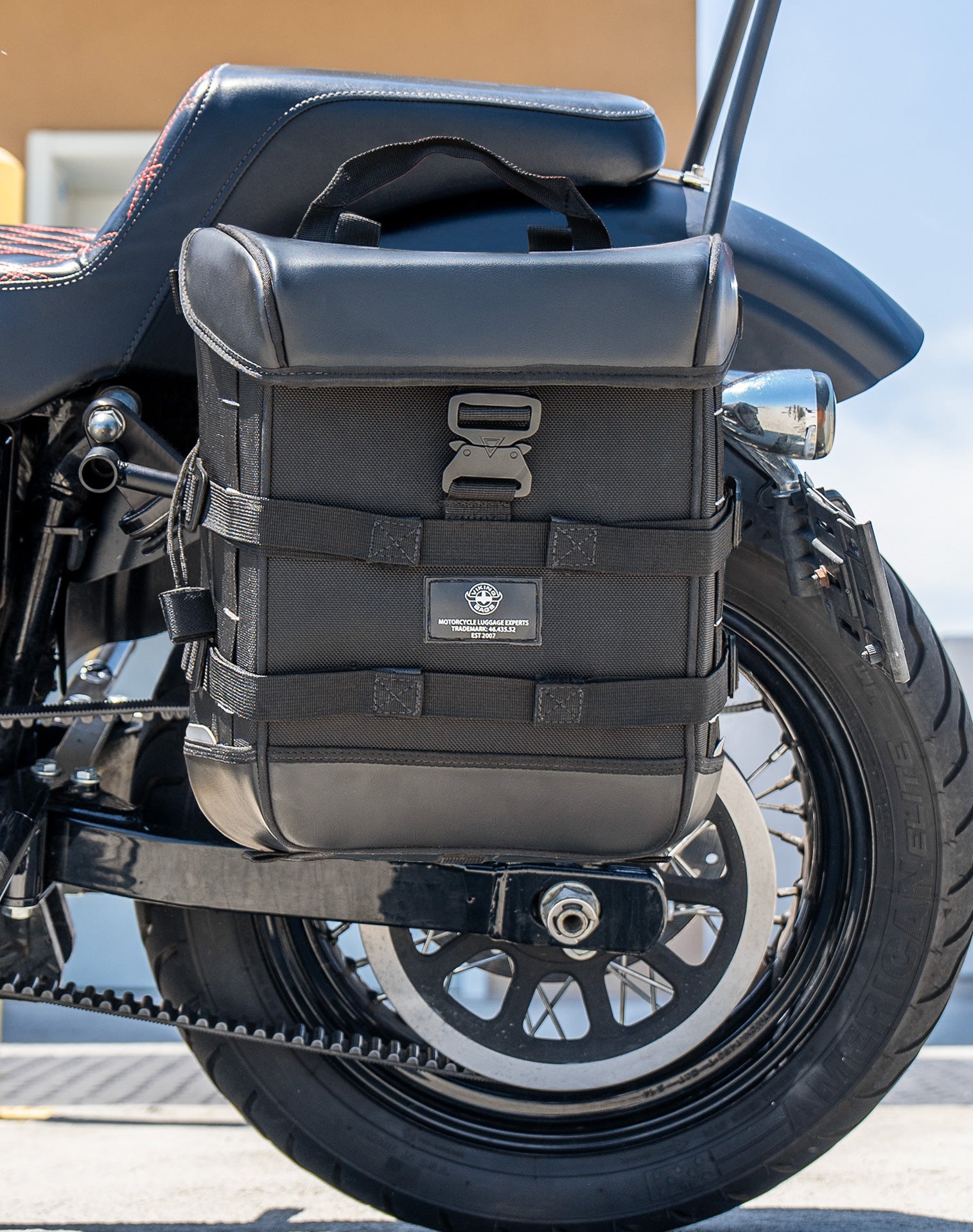 15L - Incognito Quick Mount Medium Solo Motorcycle Saddlebag (Left Only) for Harley Dyna Street Bob FXDB/I Lifestyle 