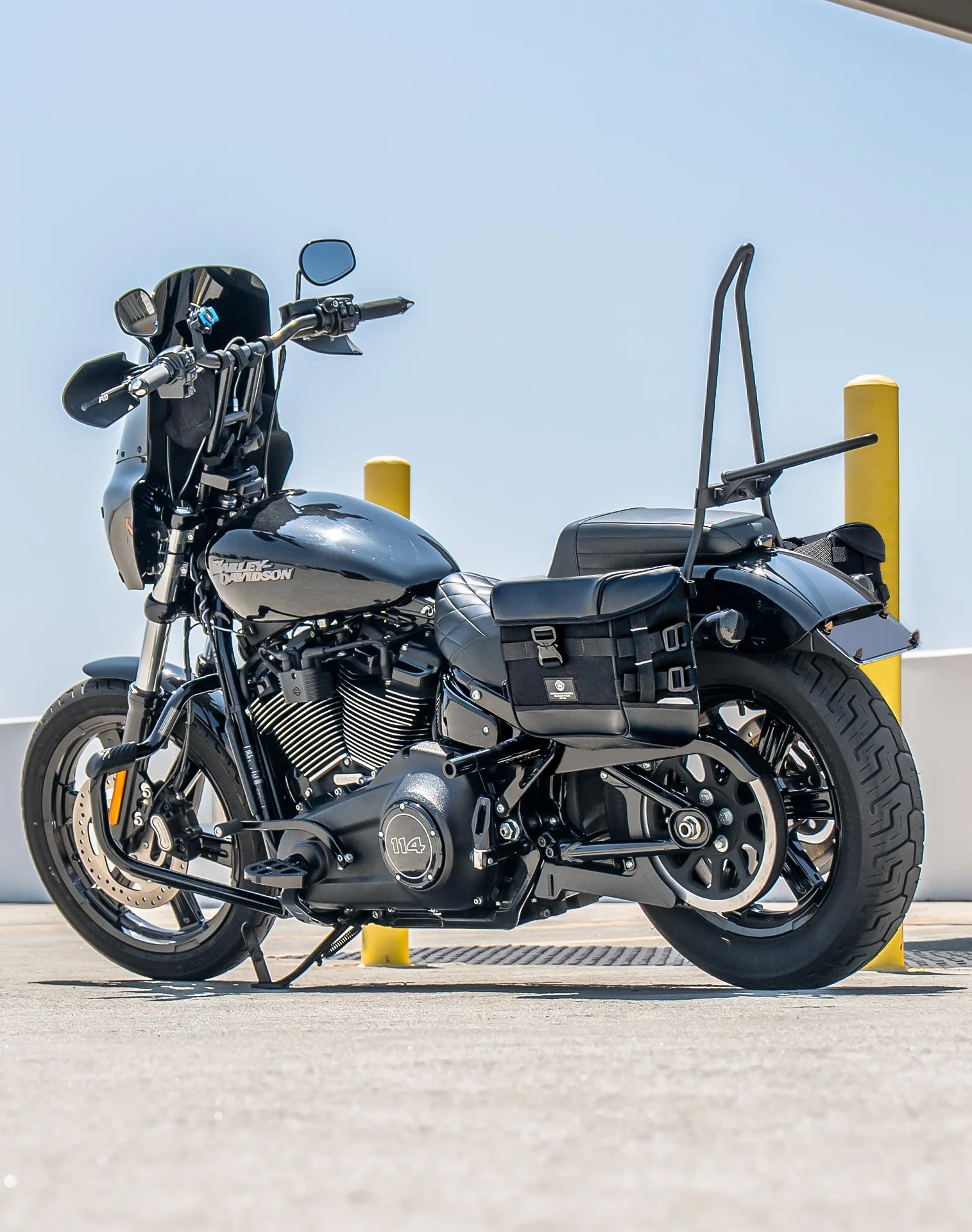 10L - Incognito Quick Mount Small Solo Motorcycle Saddlebag (Left Only) for Harley Softail Street Bob FXBB v1