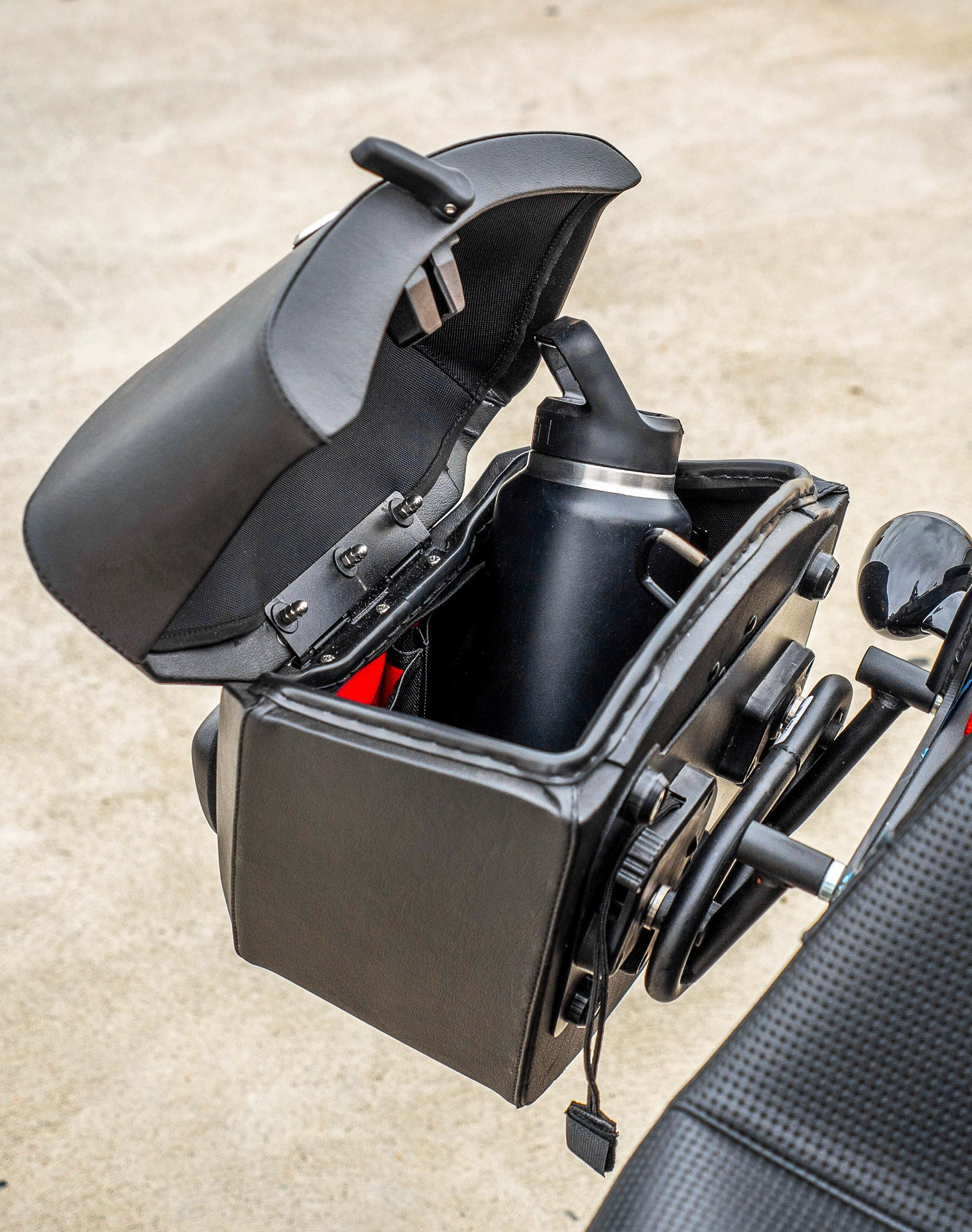 24L - Ironclad Quick-Mount Medium Ducati Monster 797 Leather Wrapped Hard Saddlebags Life Style 4