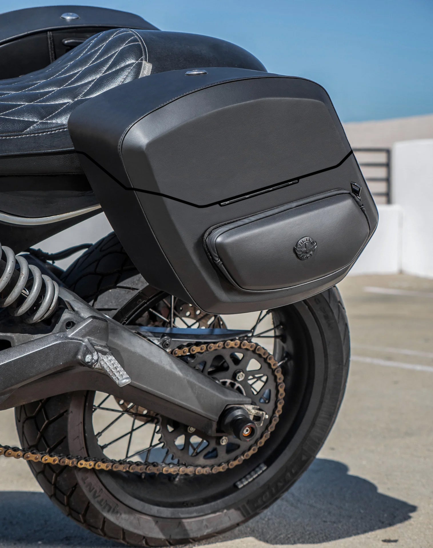 Viking 24L Ironclad Quick-Mount Ducati Scrambler (2014-17) Hard