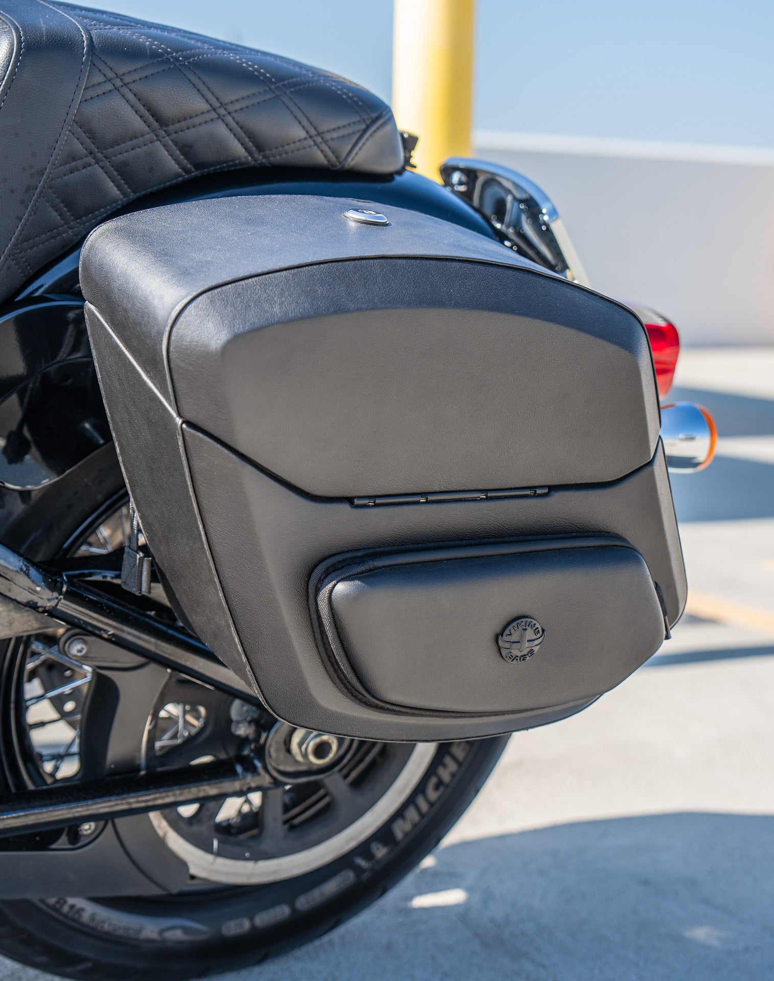 24L - Ironclad Quick-Mount Medium Harley Softail Heritage FLHC/S Leather Wrapped Hard Saddlebags Lifestyle