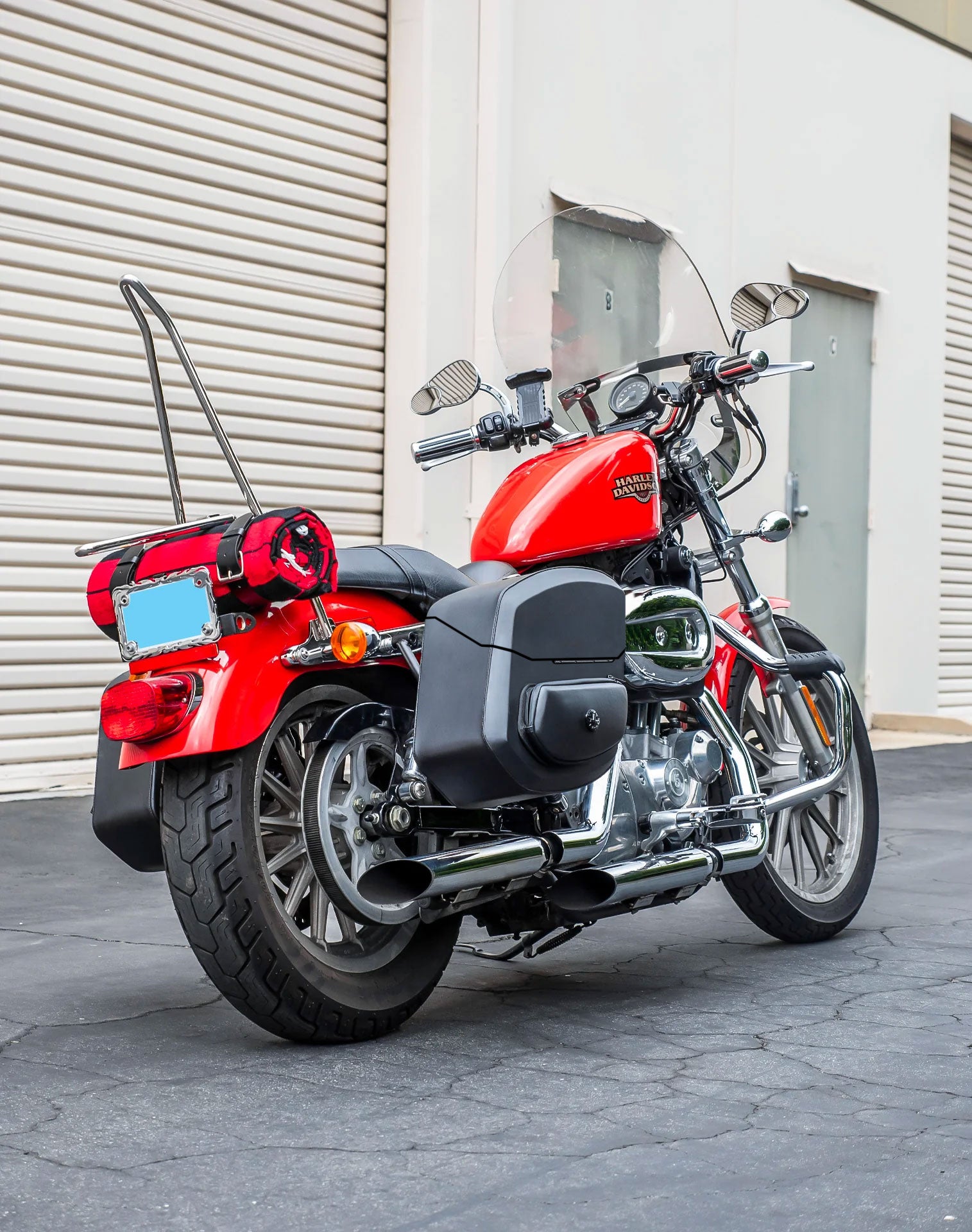 24L - Ironclad Quick-Mount Medium Harley Sportster 883 Low XL883L Leather Wrapped Hard Saddlebags Life Style 1