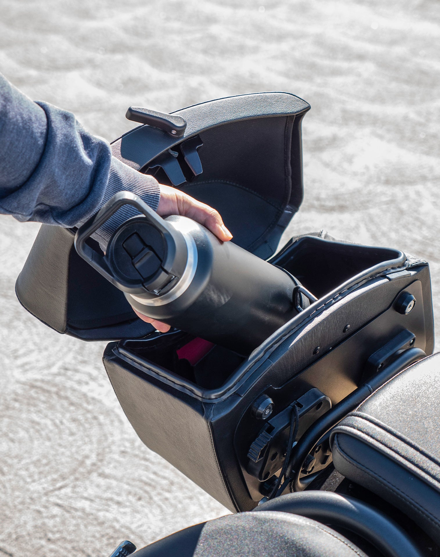 24L - Ironclad Quick-Mount Medium Honda Rebel 500 Leather Wrapped Hard Saddlebags Life Style 4