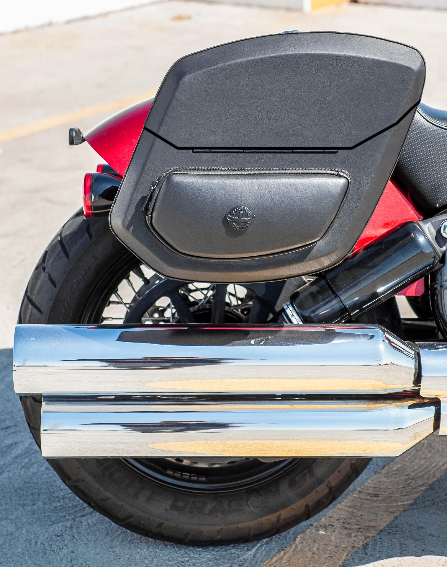 24L - Ironclad Quick-Mount Medium Indian Sport Chief Leather Wrapped Hard Saddle Bags Life Style 3