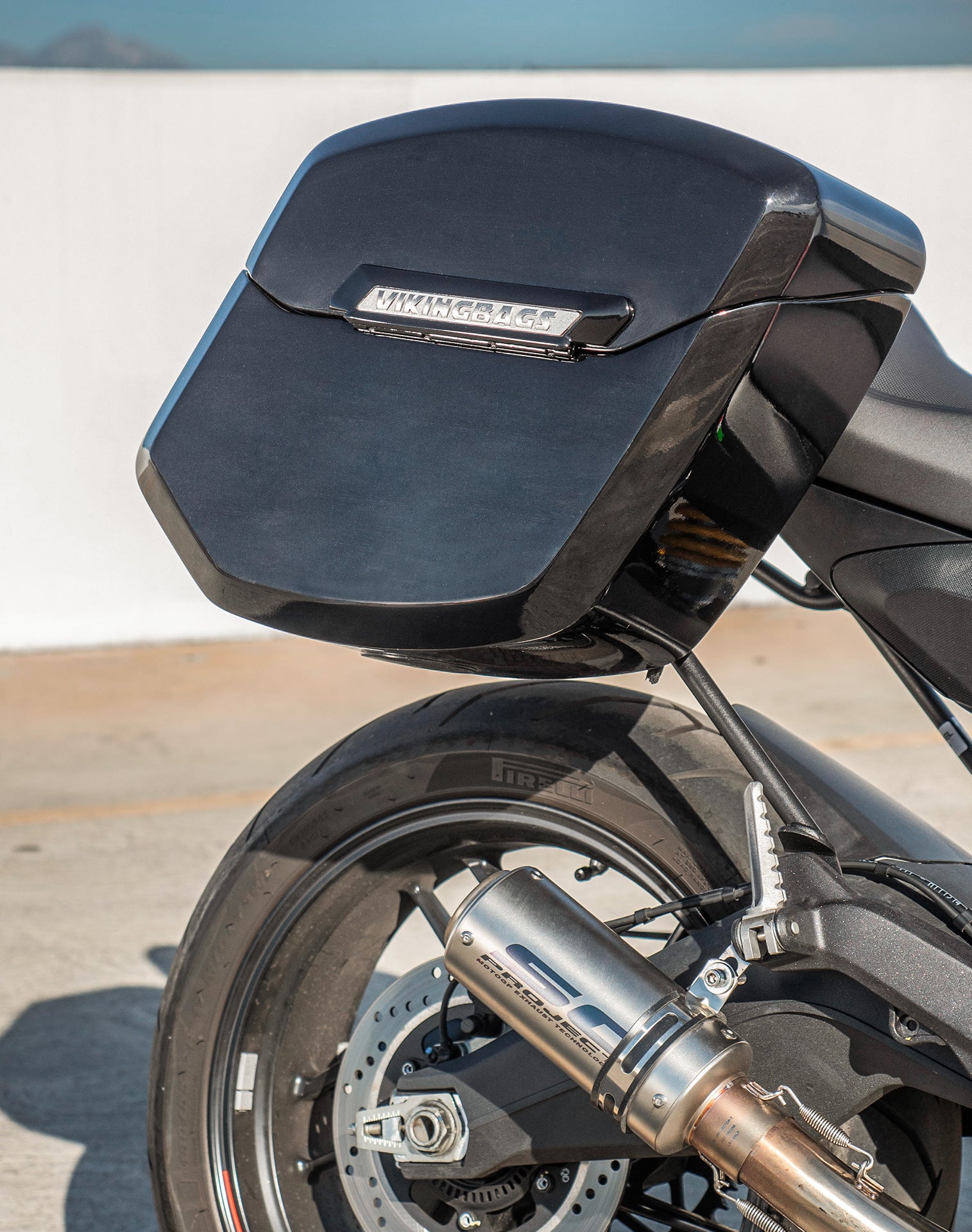 24L - Ironclad Quick-Mount Medium Ducati Monster 797 Painted Hard Saddlebags Life style 2