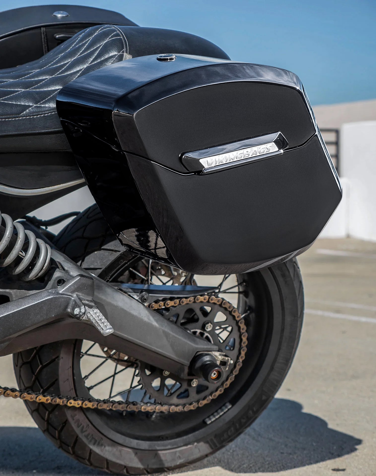 30L - Outlaw Quick-Mount Medium Ducati Scrambler (2014-17) Hard Saddlebags Lifestyle