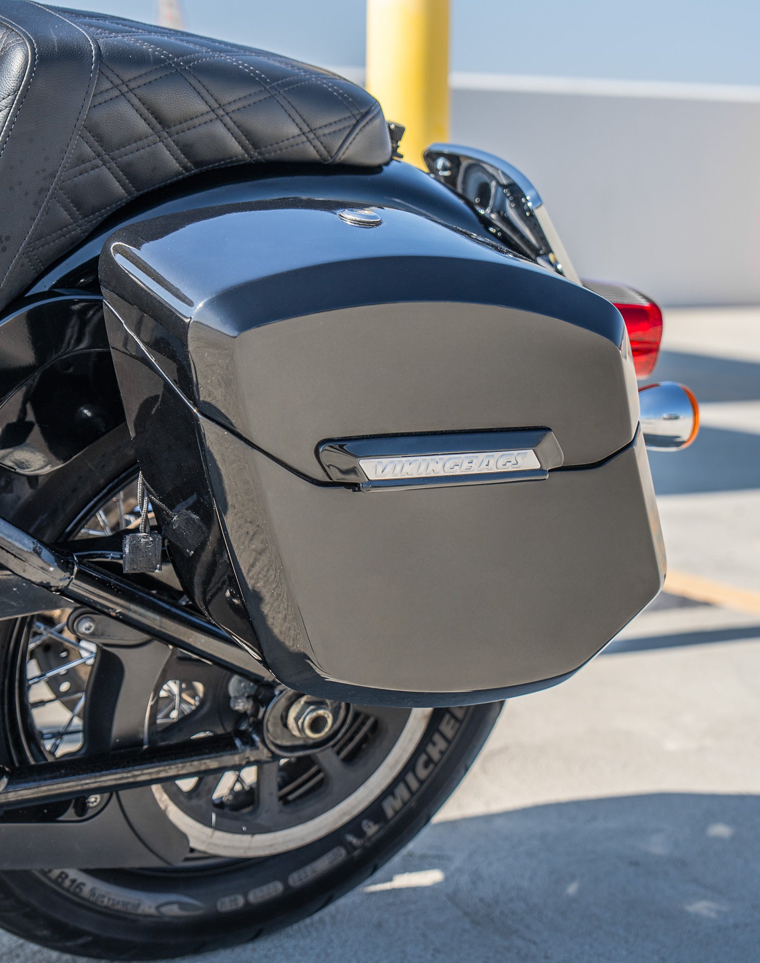 24L - Ironclad Quick-Mount Medium Harley Softail Heritage FLHC/S Painted Hard Saddlebags Lifestyle