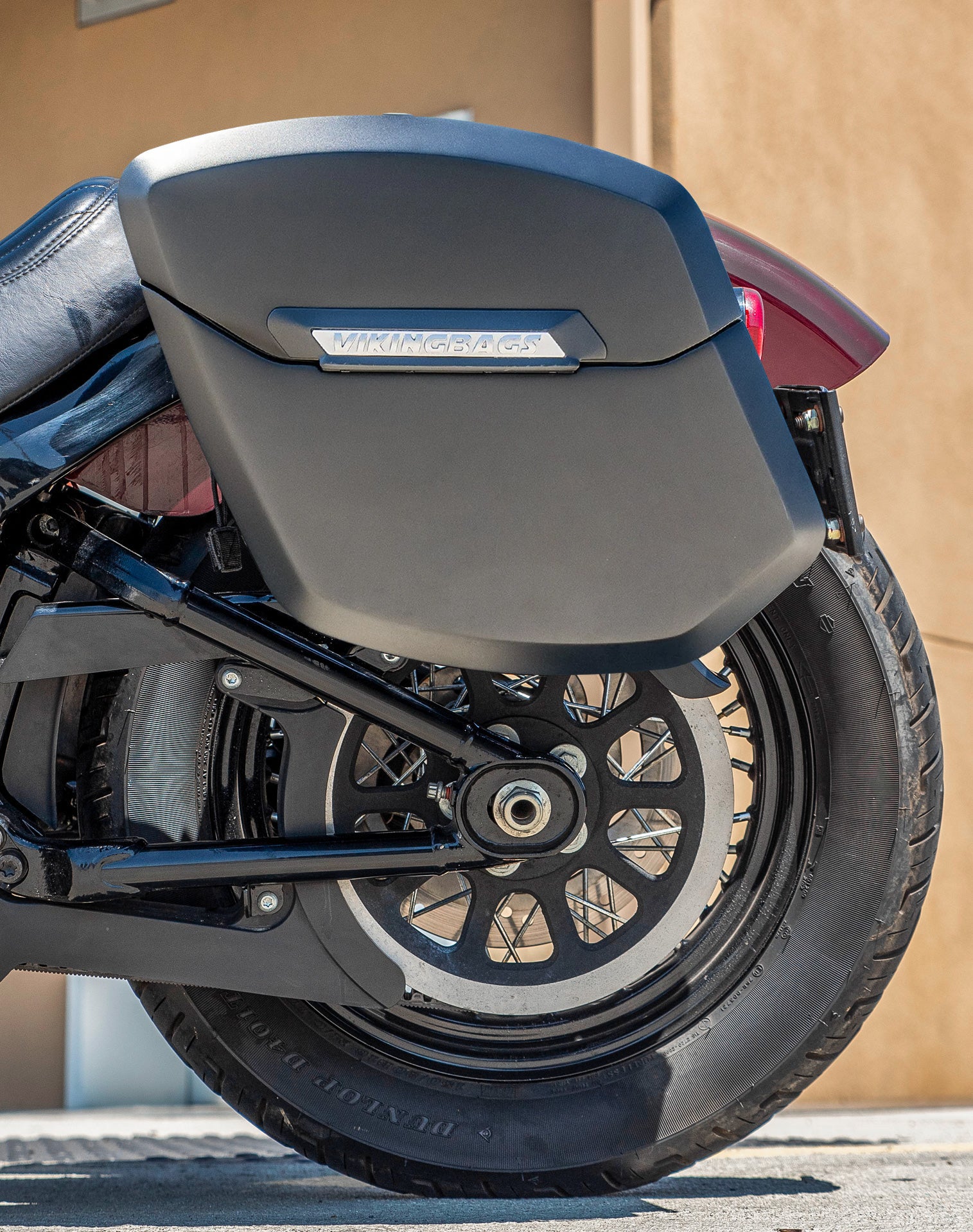 24L - Ironclad Quick-Mount Medium Harley Softail Slim FLSL Matte Hard Saddlebags Life style 2