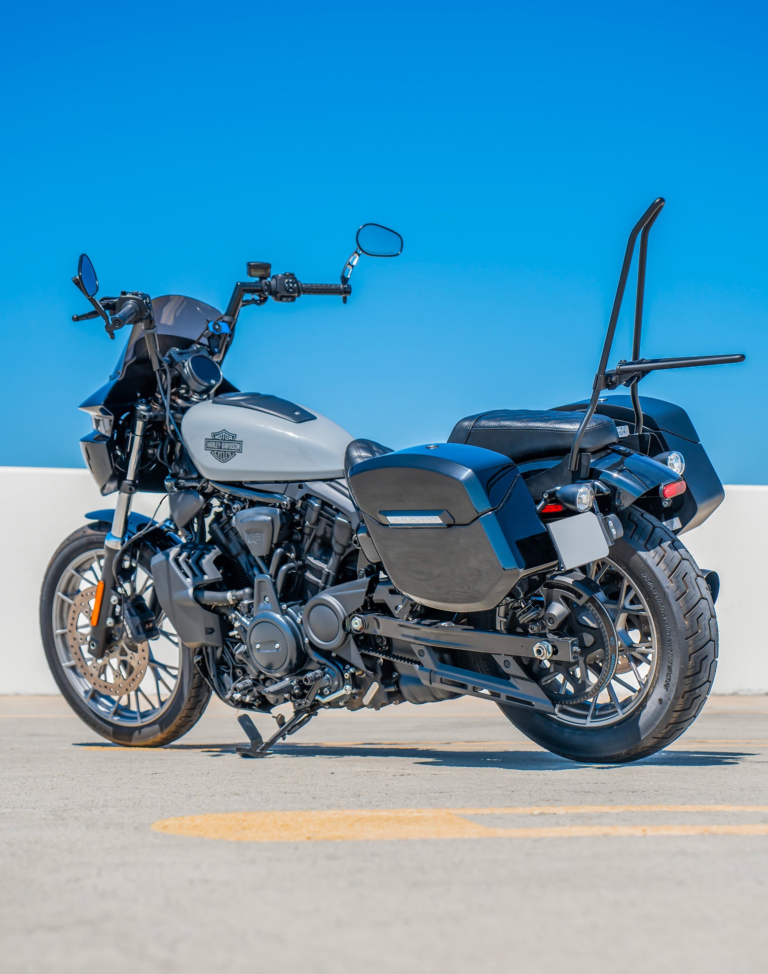24L - Ironclad Quick-Mount Medium Harley Nightster RH975/S Painted Hard Saddlebags Lifestyle