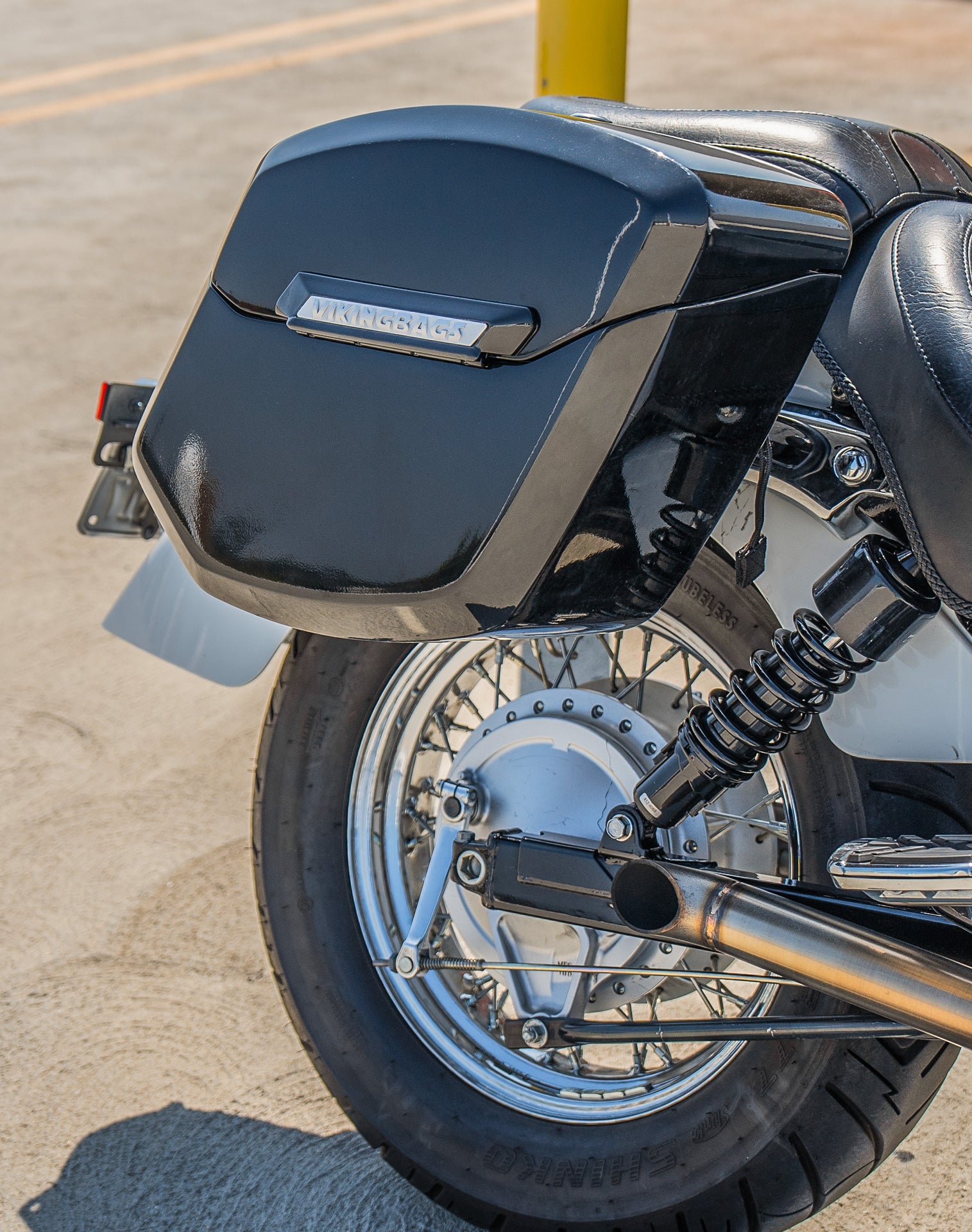 24L - Ironclad Quick-Mount Medium Honda 750 Shadow Aero Painted Hard Saddlebags Life style 3