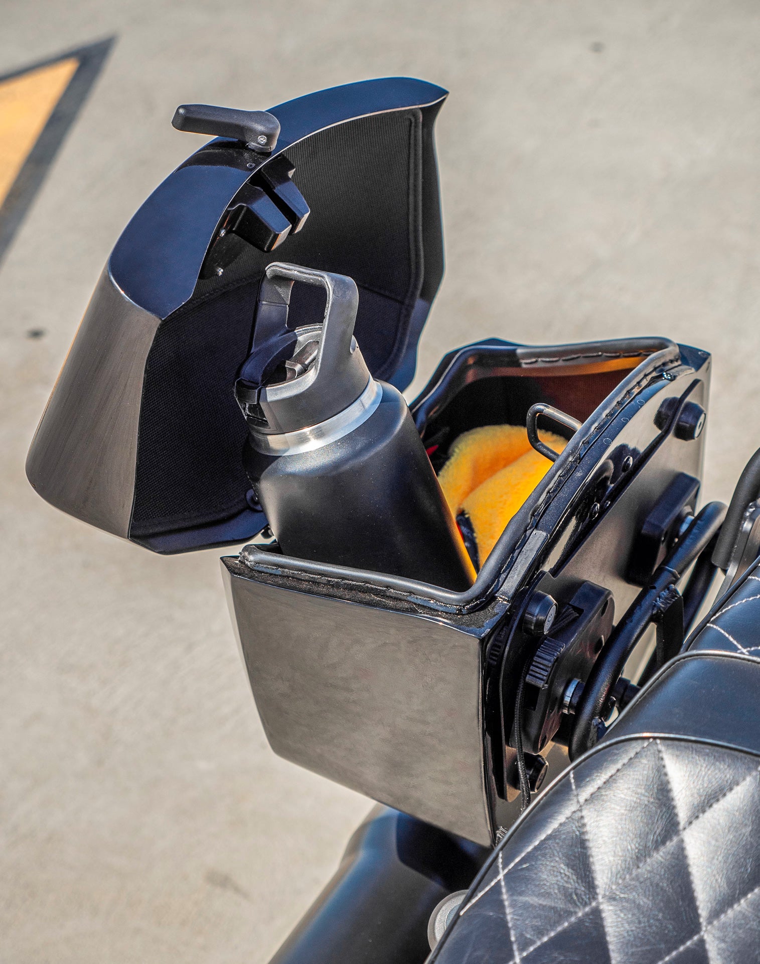 24L - Ironclad Quick-Mount Medium Honda Rebel 1100 Painted Hard Saddlebags Life style 4