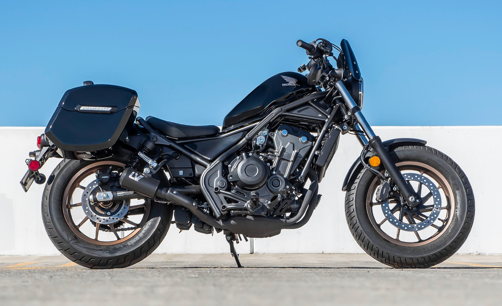 24L - Ironclad Quick-Mount Medium Honda Rebel 300 Painted Hard Saddlebags Life Style Photo @expand