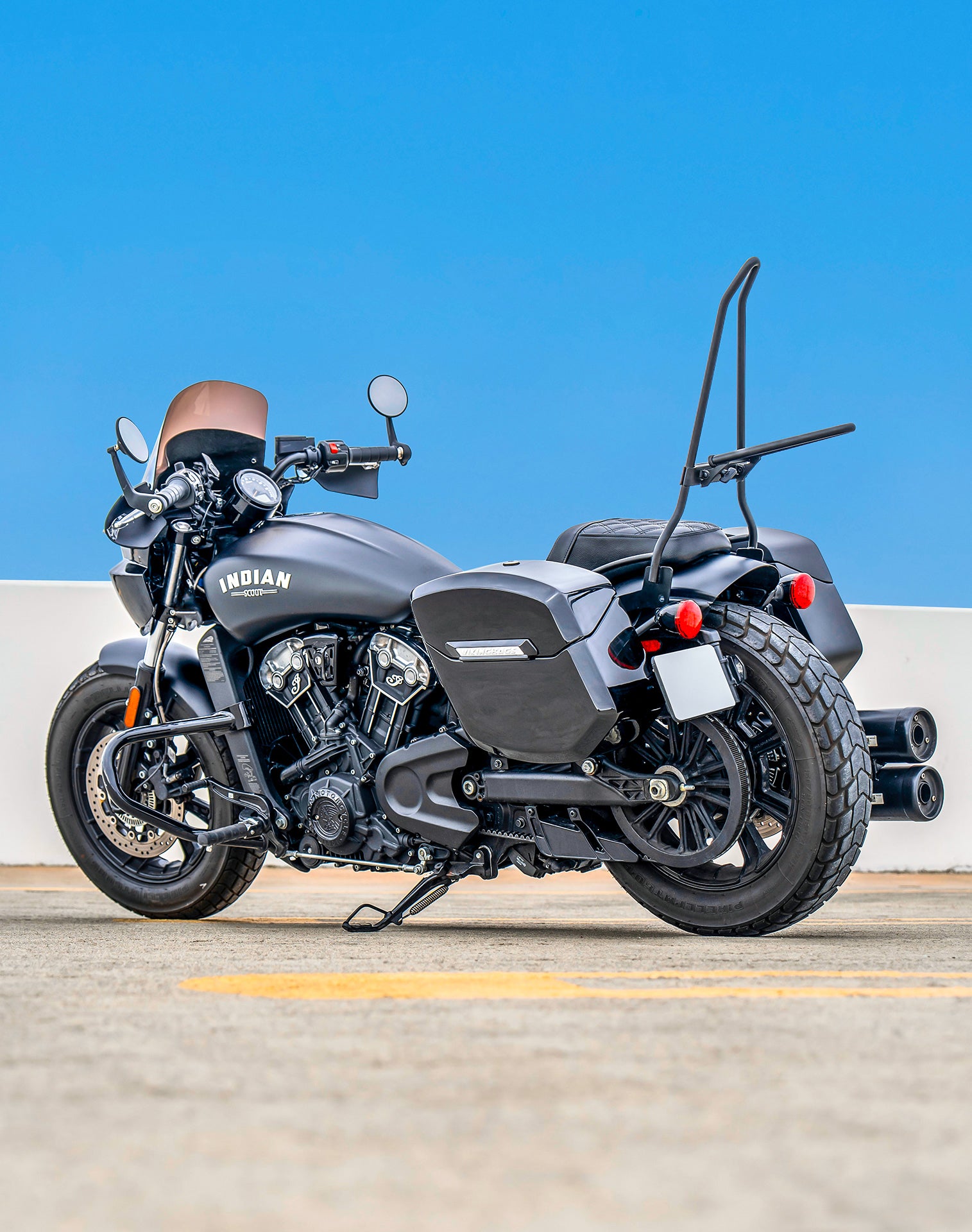 24L - Ironclad Quick-Mount Medium Indian Scout Bobber Painted Hard Saddlebags Vertical Lifestyle